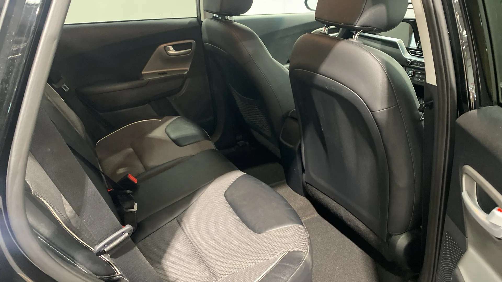 A 2022 KIA E-NIRO 150kW 2 Long Range 64kWh Auto A 2022 KIA E-NIRO 150kW 2 Long Range 64kWh Auto