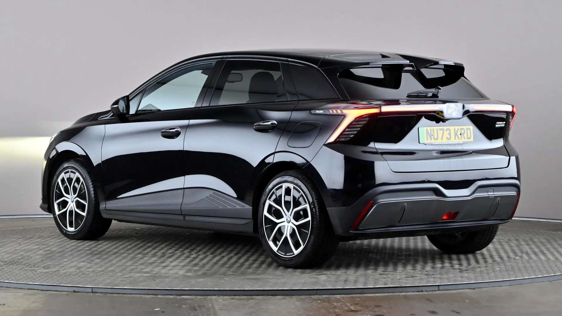 A 2023 MG MOTOR UK MG4 150kW Trophy EV Long Range 64kWh Auto A 2023 MG MOTOR UK MG4 150kW Trophy EV Long Range 64kWh Auto