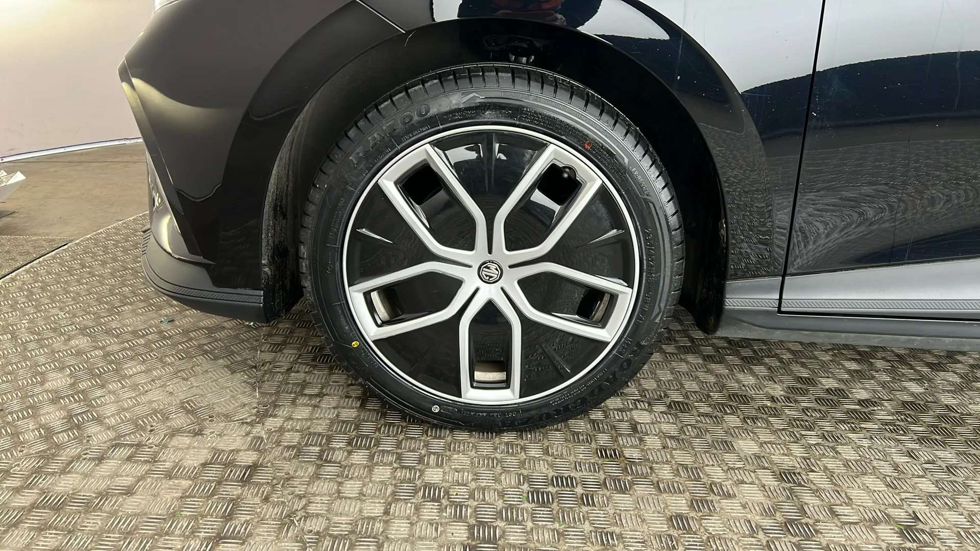 2023 MG MOTOR UK MG4 2023 MG MOTOR UK MG4