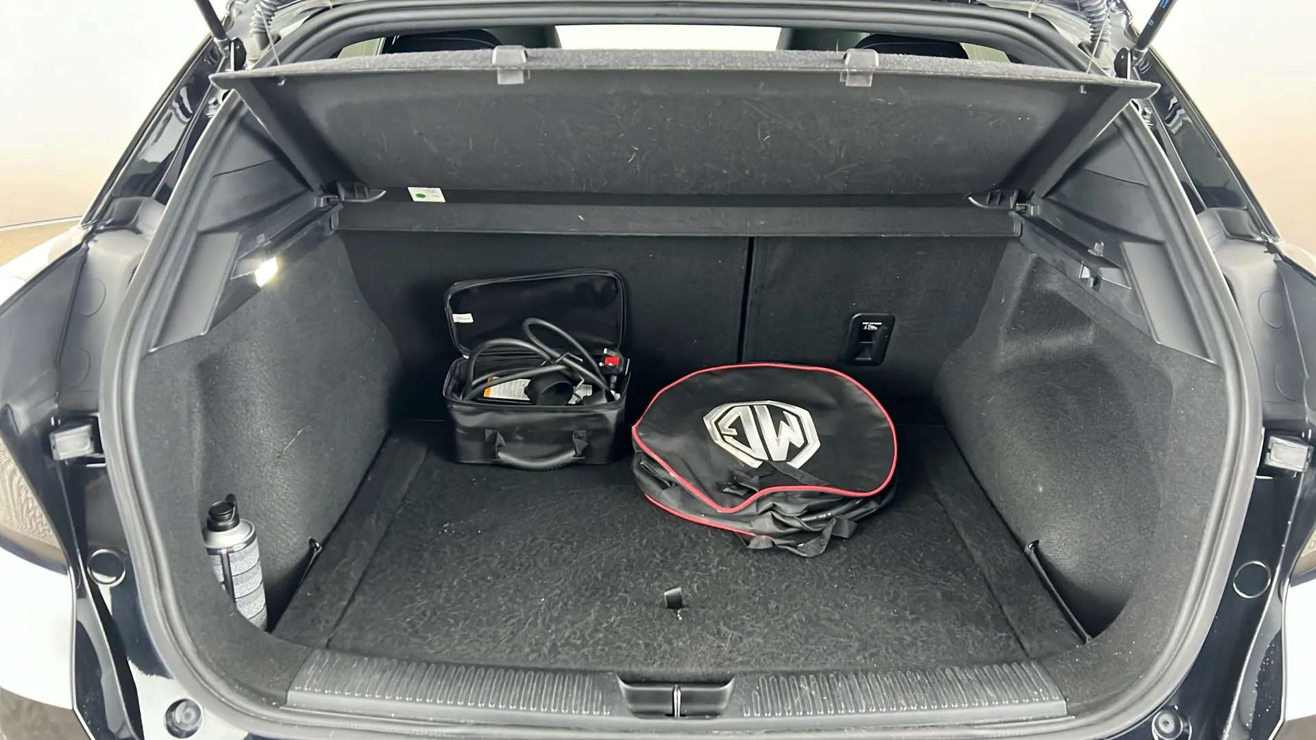 2023 MG MOTOR UK MG4 2023 MG MOTOR UK MG4