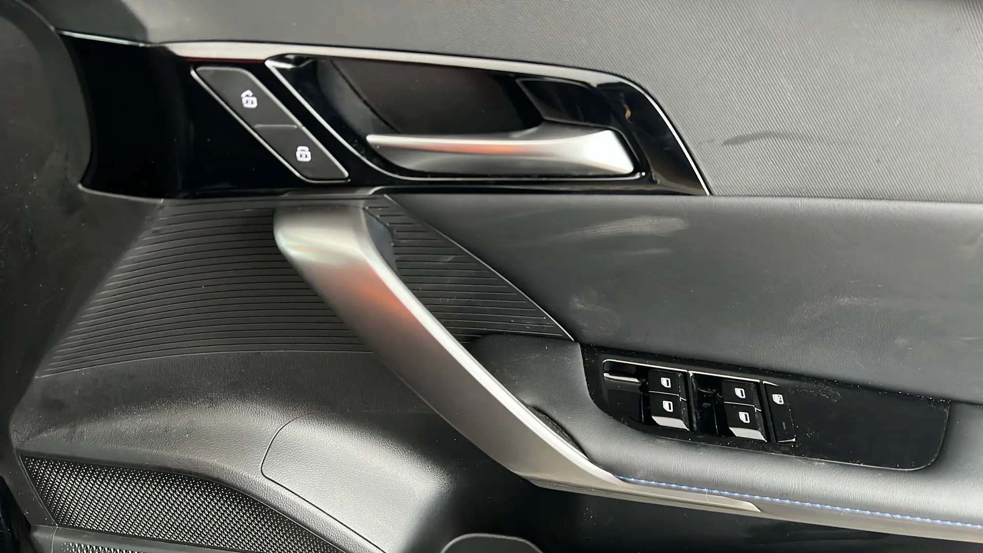 2023 MG MOTOR UK MG4 2023 MG MOTOR UK MG4