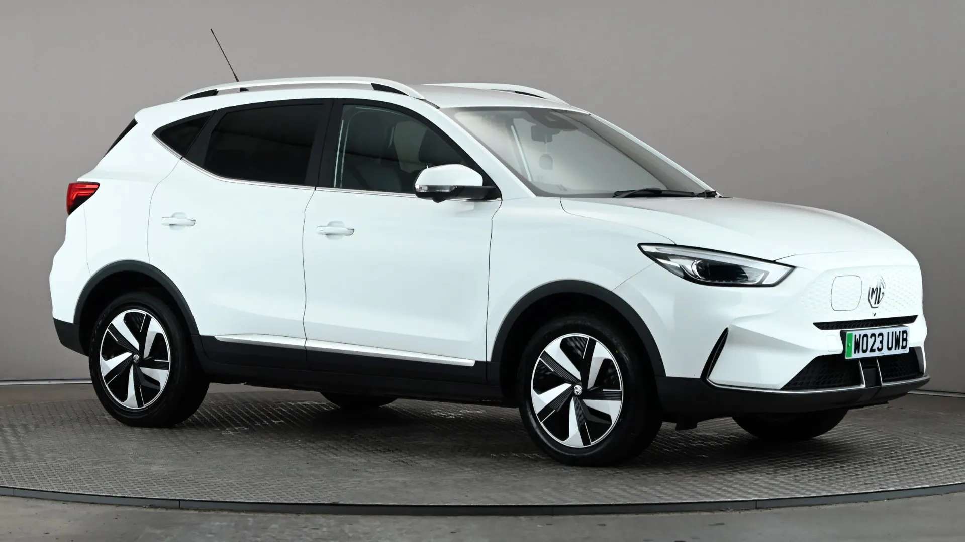 A 2023 MG MOTOR UK ZS 115kW Trophy EV Long Range 73kWh Auto A 2023 MG MOTOR UK ZS 115kW Trophy EV Long Range 73kWh Auto