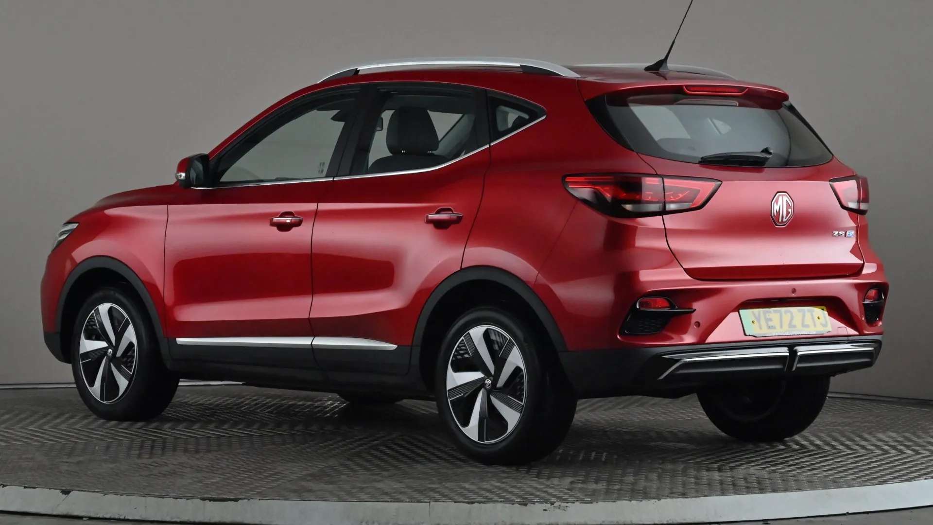 A 2022 MG MOTOR UK ZS 115kW Trophy EV Long Range 73kWh Auto A 2022 MG MOTOR UK ZS 115kW Trophy EV Long Range 73kWh Auto