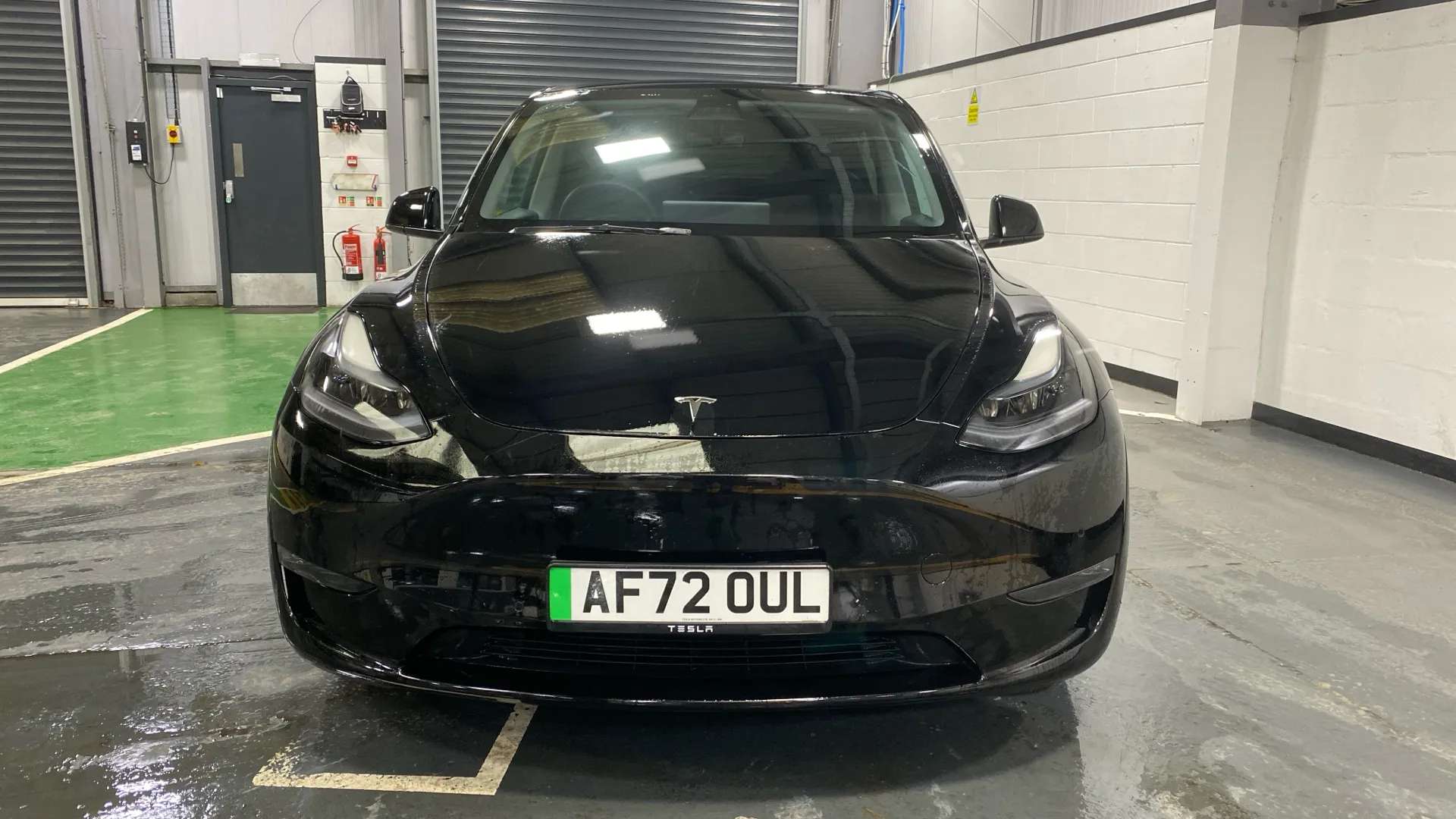 A 2022 TESLA MODEL Y Long Range AWD Auto A 2022 TESLA MODEL Y Long Range AWD Auto