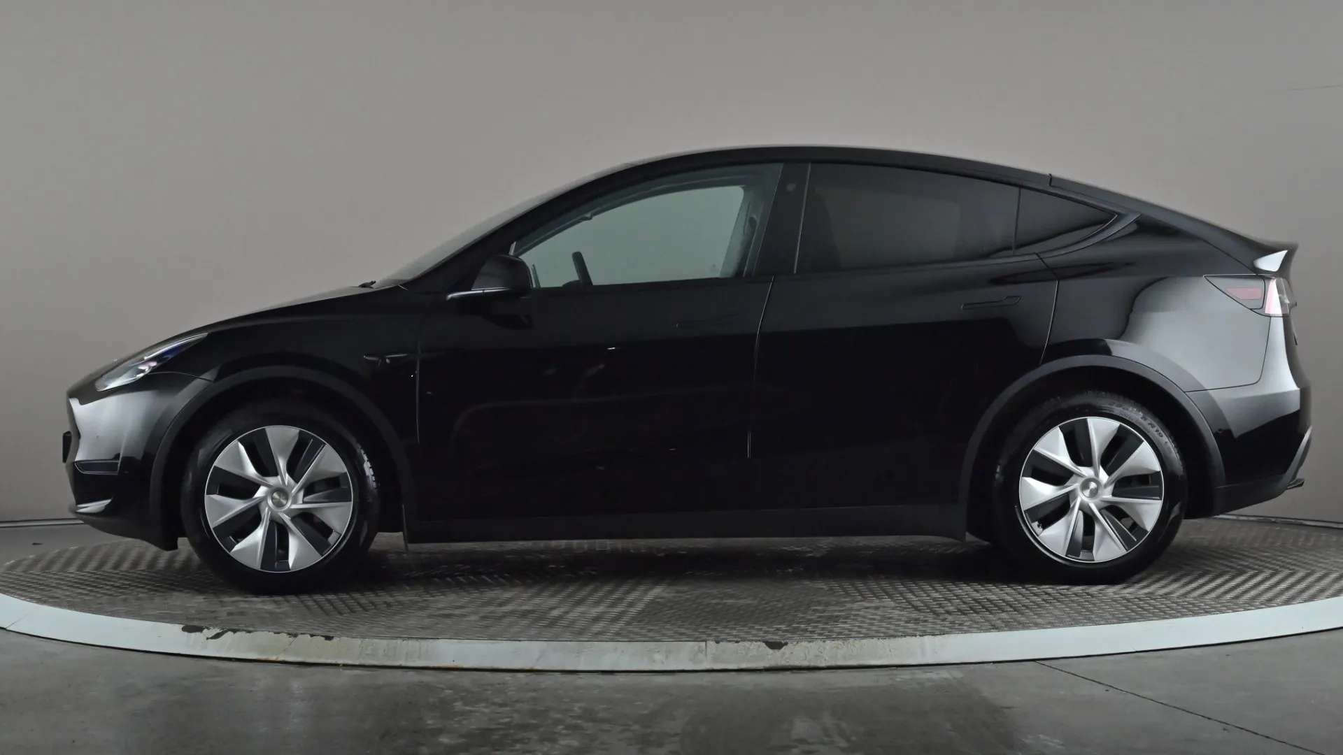 A 2022 TESLA MODEL Y Long Range AWD Auto A 2022 TESLA MODEL Y Long Range AWD Auto