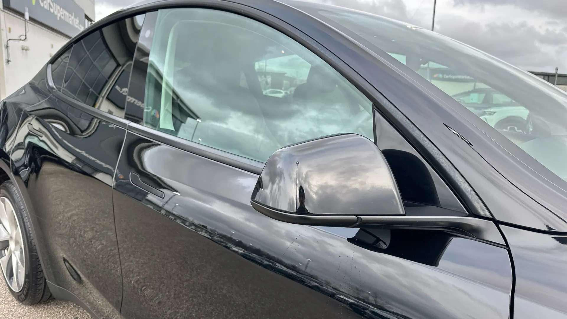 2022 TESLA MODEL Y 2022 TESLA MODEL Y