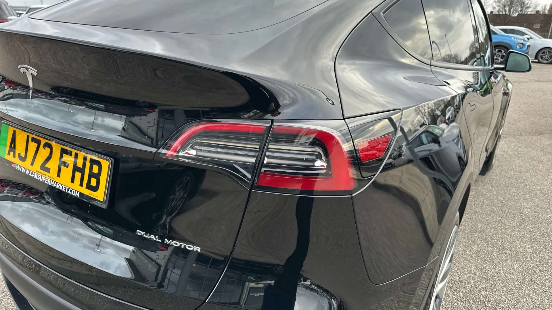 2022 TESLA MODEL Y 2022 TESLA MODEL Y