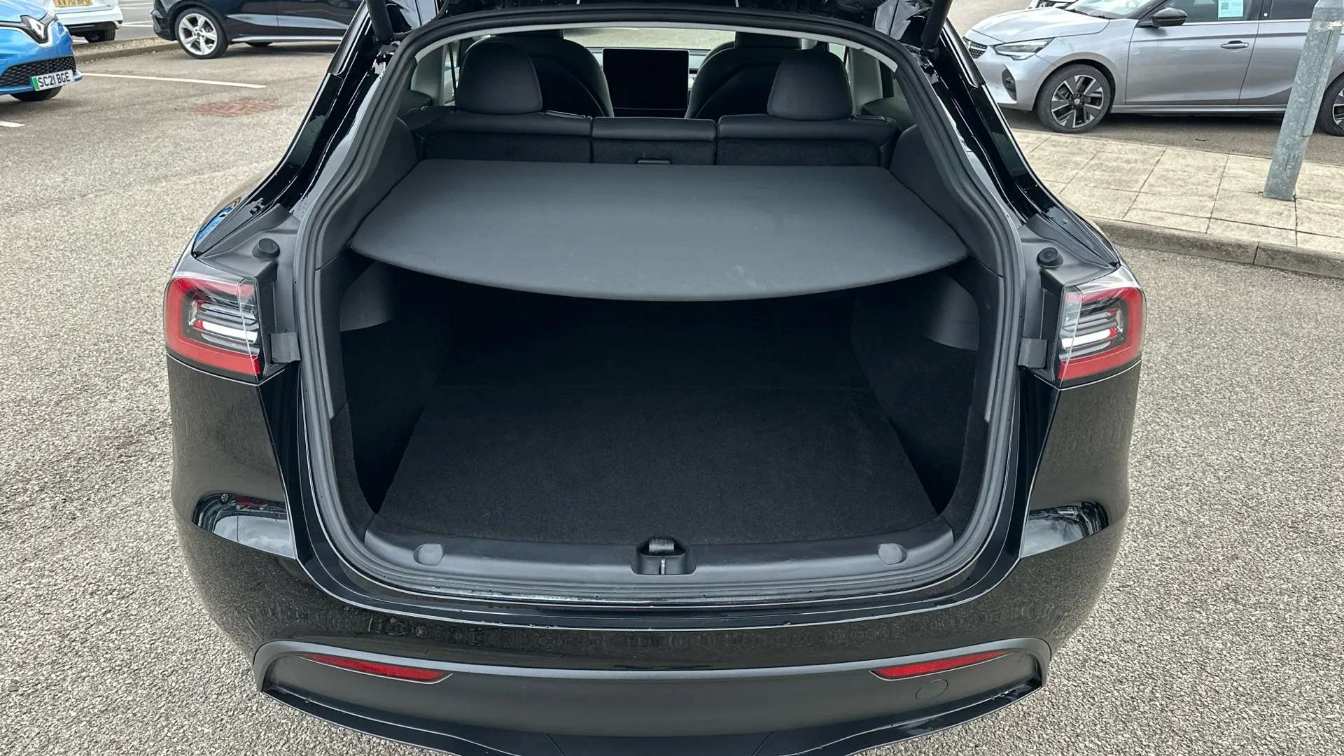 2022 TESLA MODEL Y 2022 TESLA MODEL Y