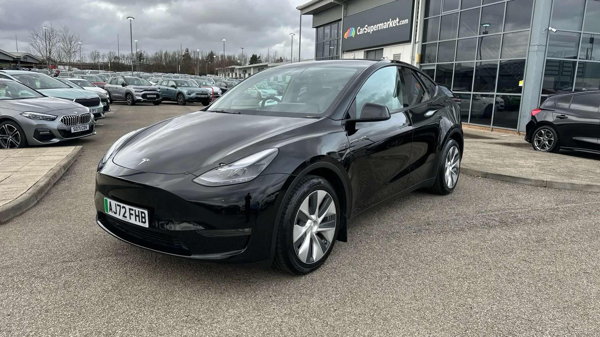 2022 TESLA MODEL Y 2022 TESLA MODEL Y