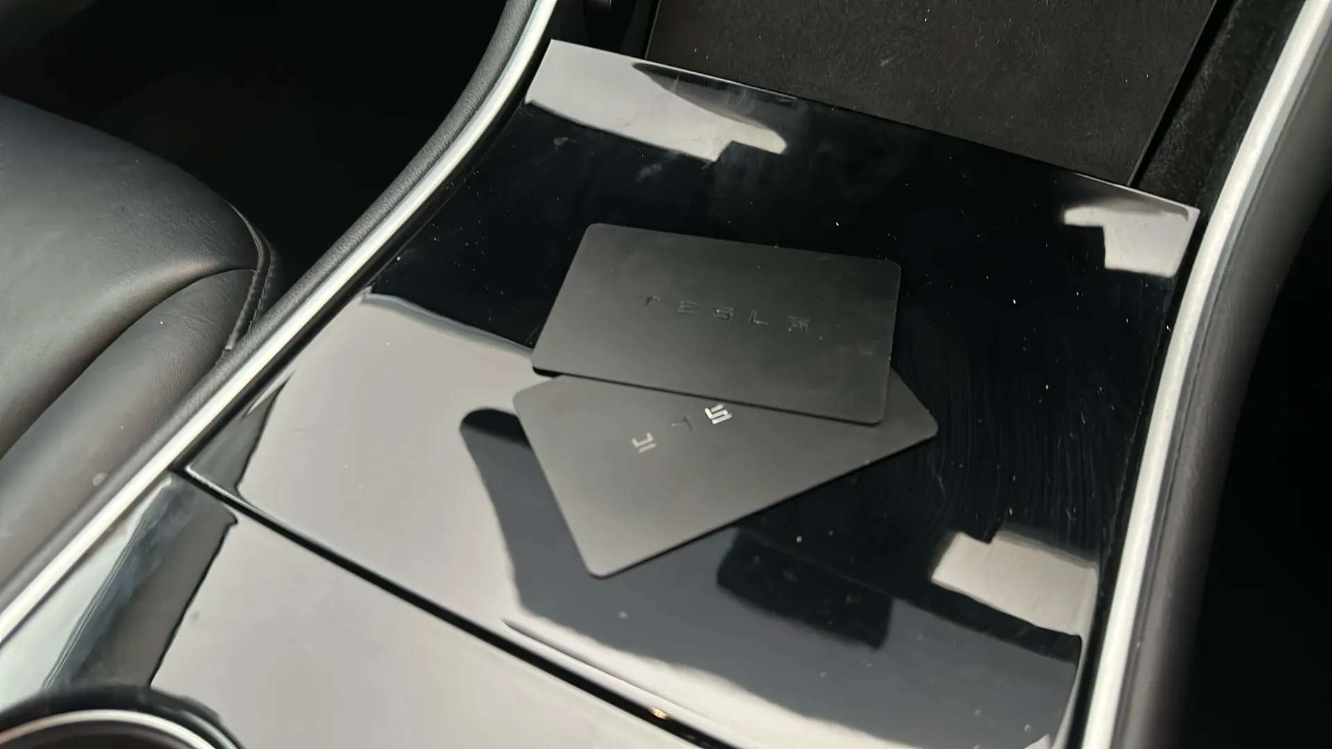 2020 TESLA MODEL 3 2020 TESLA MODEL 3