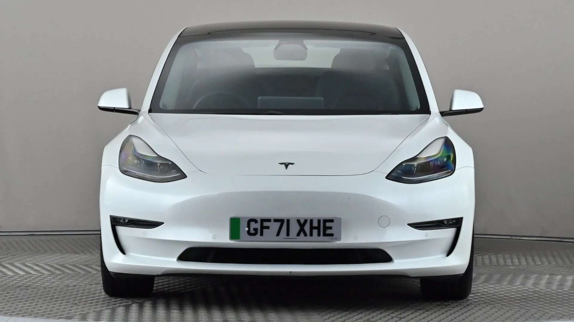 A 2021 TESLA MODEL 3 Long Range AWD Auto A 2021 TESLA MODEL 3 Long Range AWD Auto