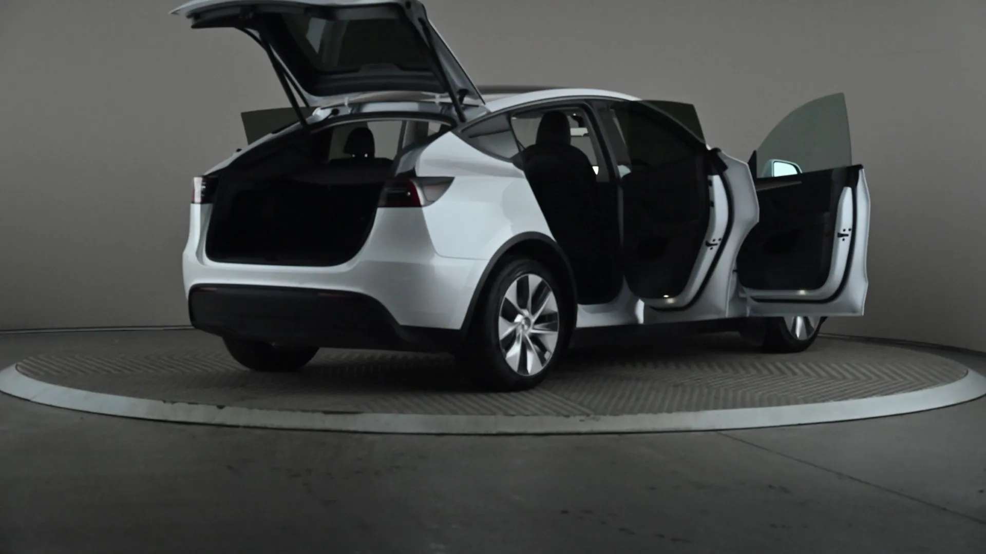 2022 TESLA MODEL Y 2022 TESLA MODEL Y