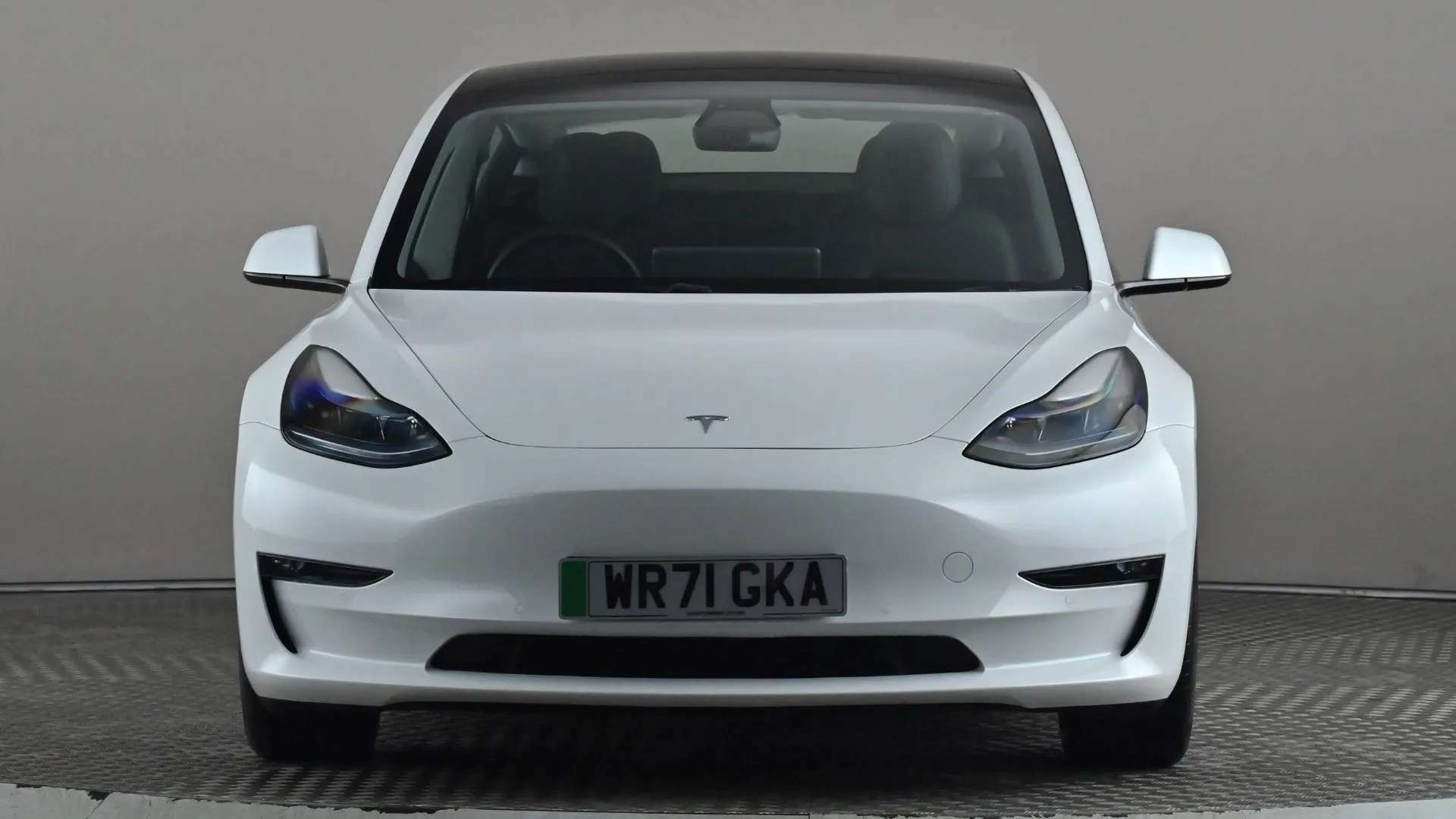 A 2021 TESLA MODEL 3 Long Range AWD Auto A 2021 TESLA MODEL 3 Long Range AWD Auto