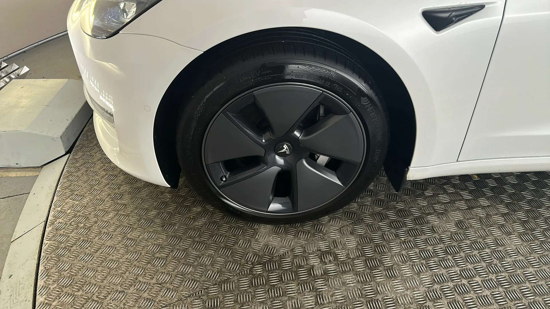 2021 TESLA MODEL 3 2021 TESLA MODEL 3