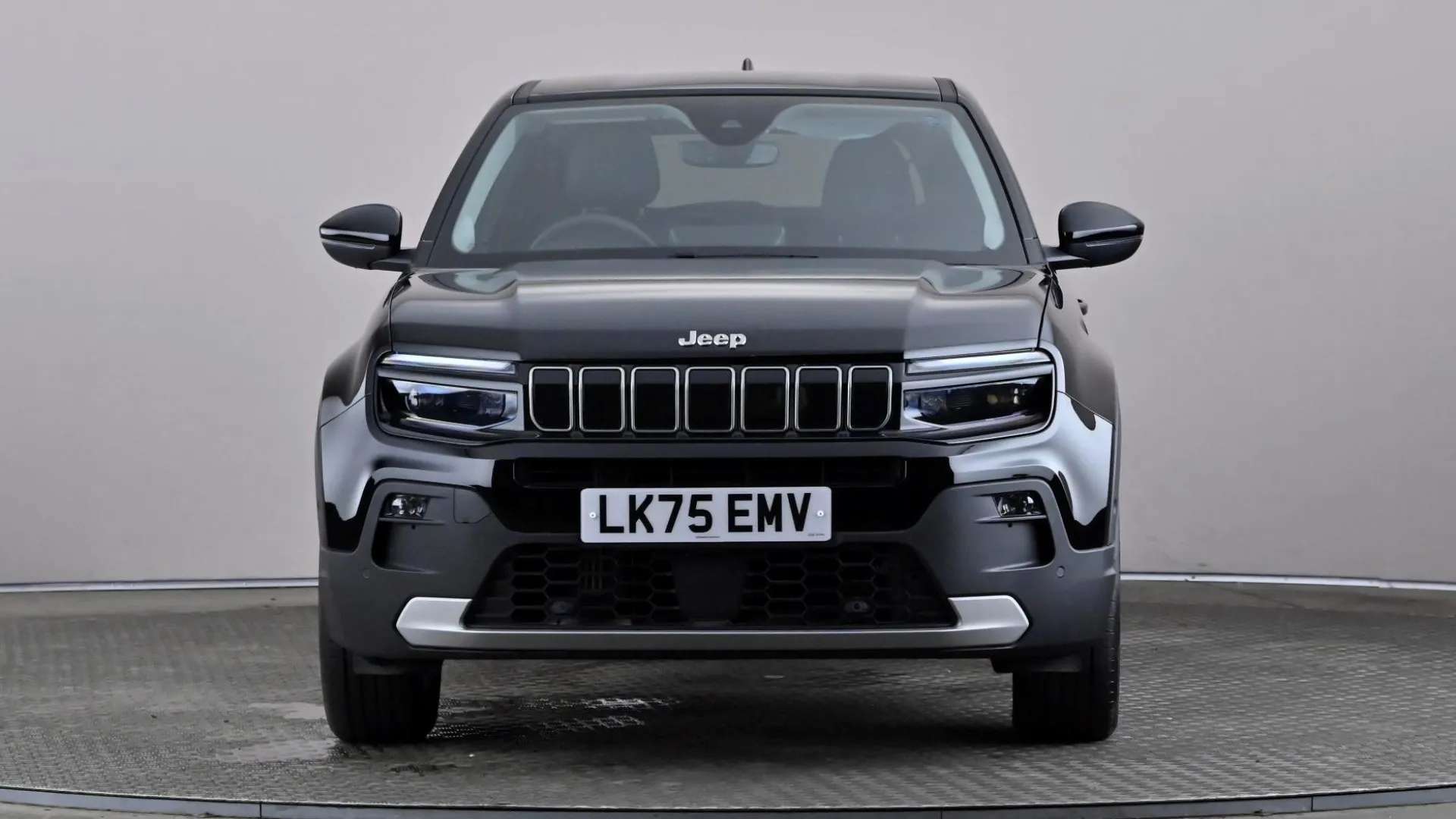 A 2025 JEEP AVENGER 1.2 Summit A 2025 JEEP AVENGER 1.2 Summit