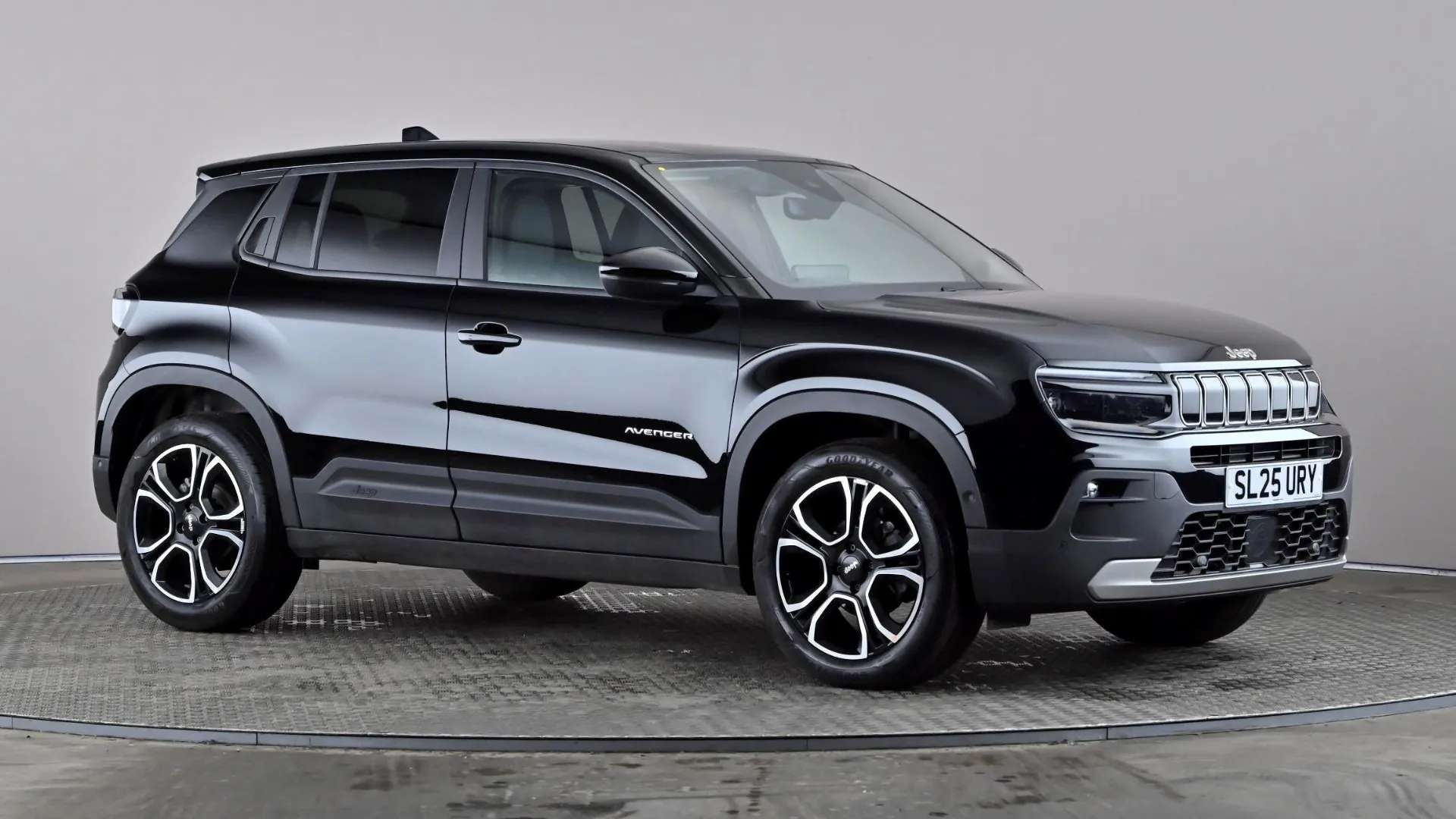 A 2025 JEEP AVENGER 1.2 Summit A 2025 JEEP AVENGER 1.2 Summit