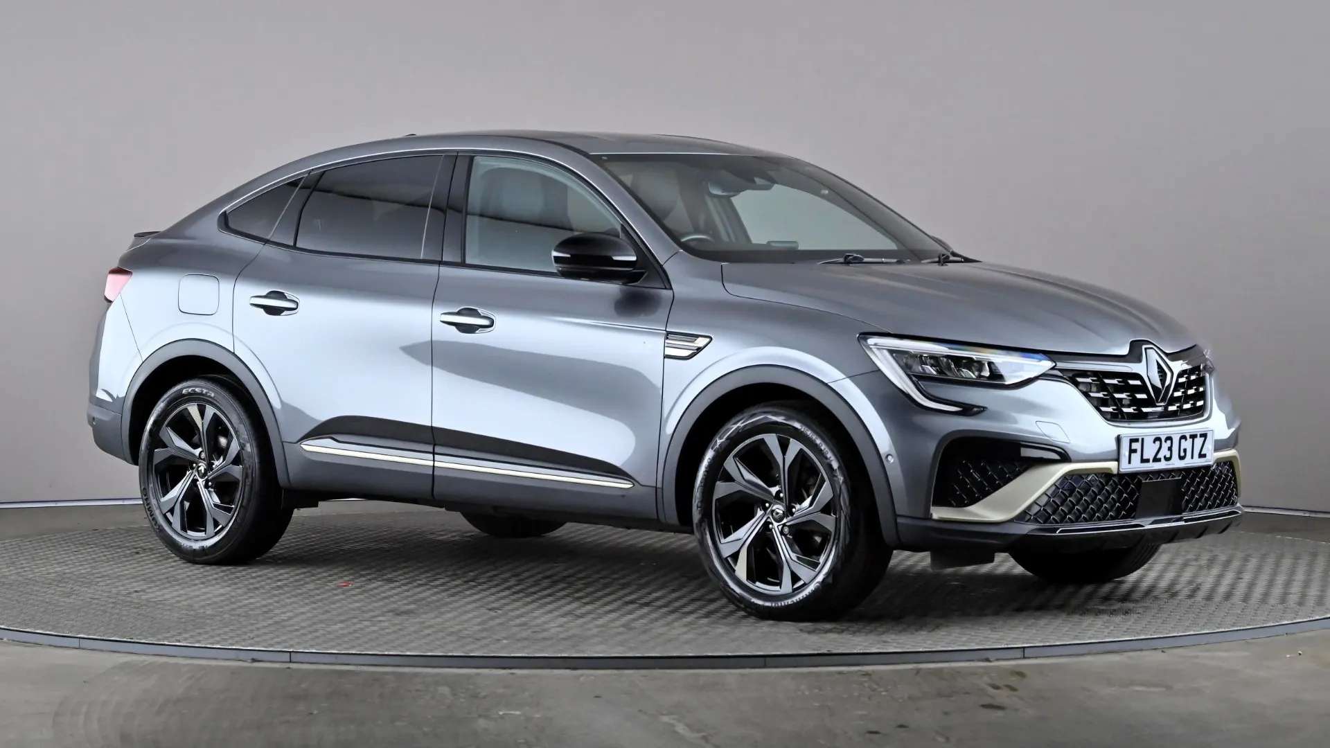 A 2023 RENAULT ARKANA 1.6 E-Tech full hybrid 145 Engineered Auto A 2023 RENAULT ARKANA 1.6 E-Tech full hybrid 145 Engineered Auto