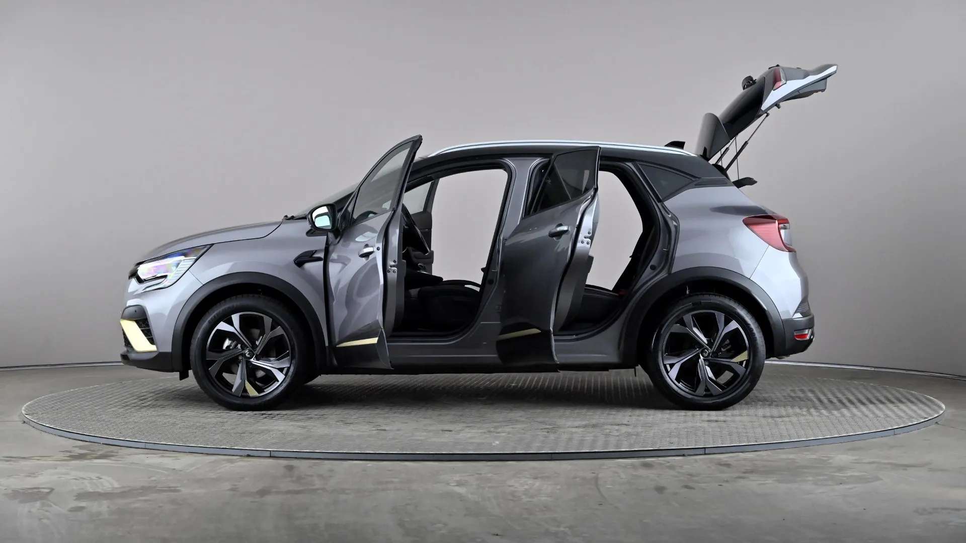 2024 RENAULT CAPTUR 2024 RENAULT CAPTUR