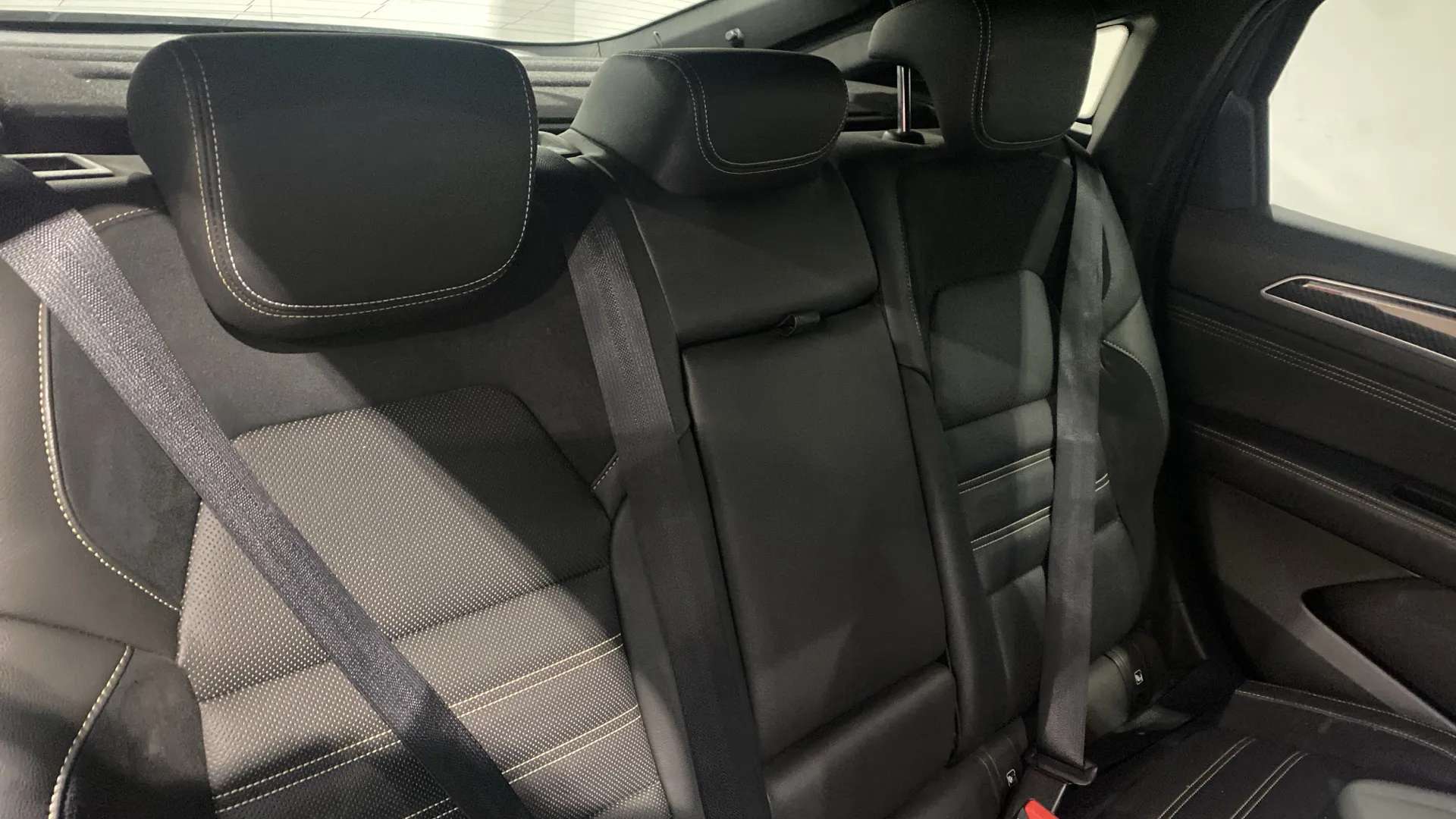 A 2022 RENAULT ARKANA 1.6 E-Tech full hybrid 145 Engineered Auto A 2022 RENAULT ARKANA 1.6 E-Tech full hybrid 145 Engineered Auto