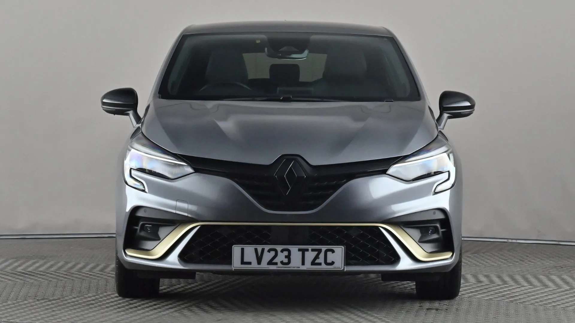 A 2023 RENAULT CLIO 1.6 E-TECH full hybrid 145 Engineered Auto A 2023 RENAULT CLIO 1.6 E-TECH full hybrid 145 Engineered Auto