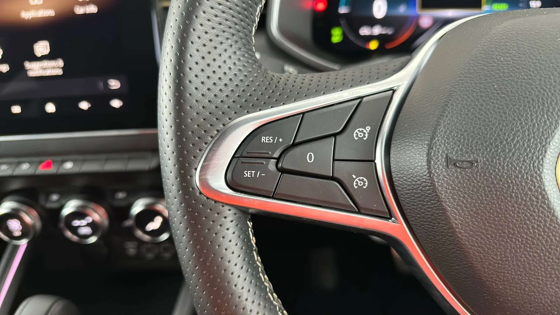 2023 RENAULT CLIO 2023 RENAULT CLIO