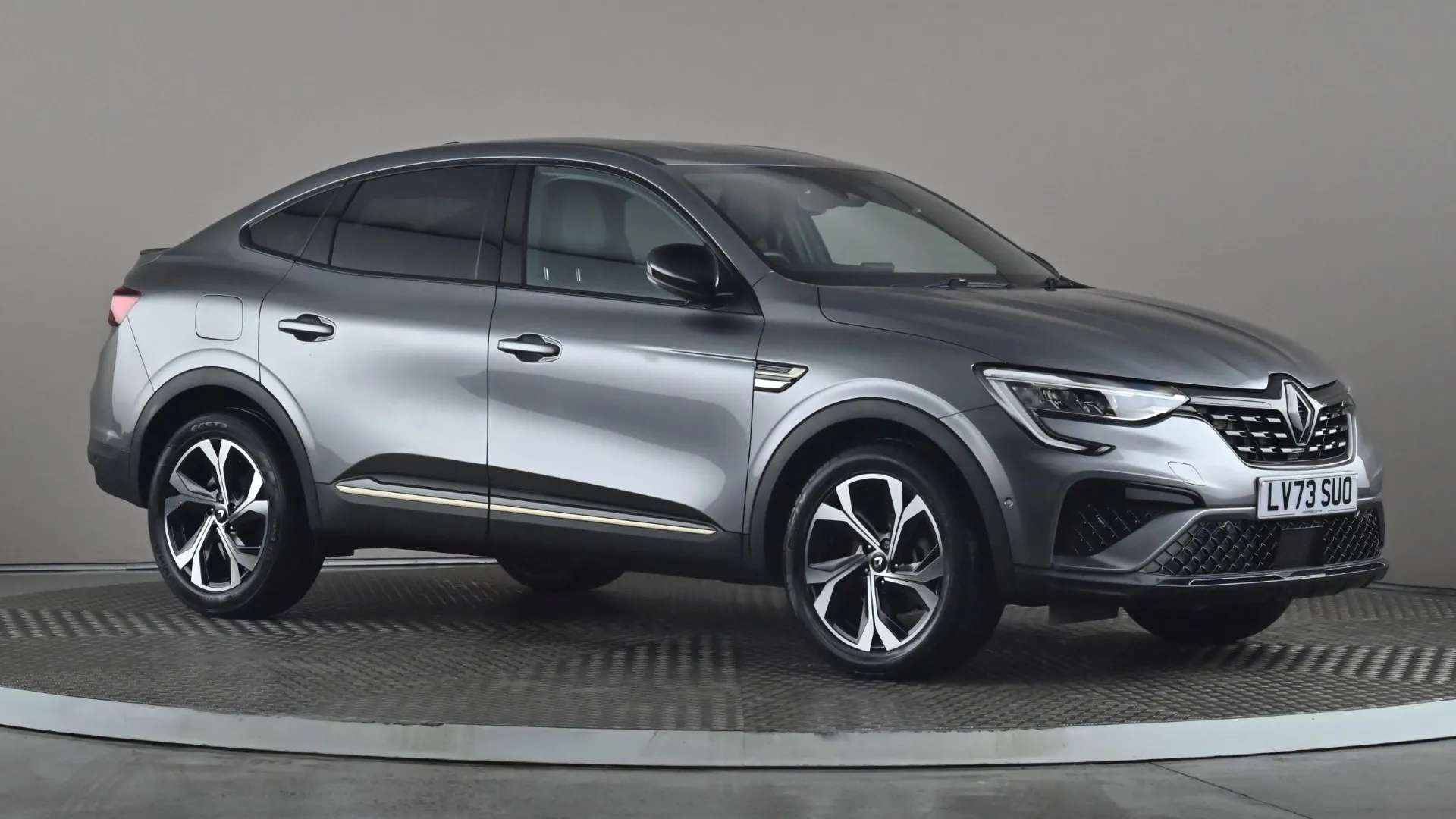 A 2023 RENAULT ARKANA 1.6 E-Tech full hybrid 145 Engineered Auto A 2023 RENAULT ARKANA 1.6 E-Tech full hybrid 145 Engineered Auto