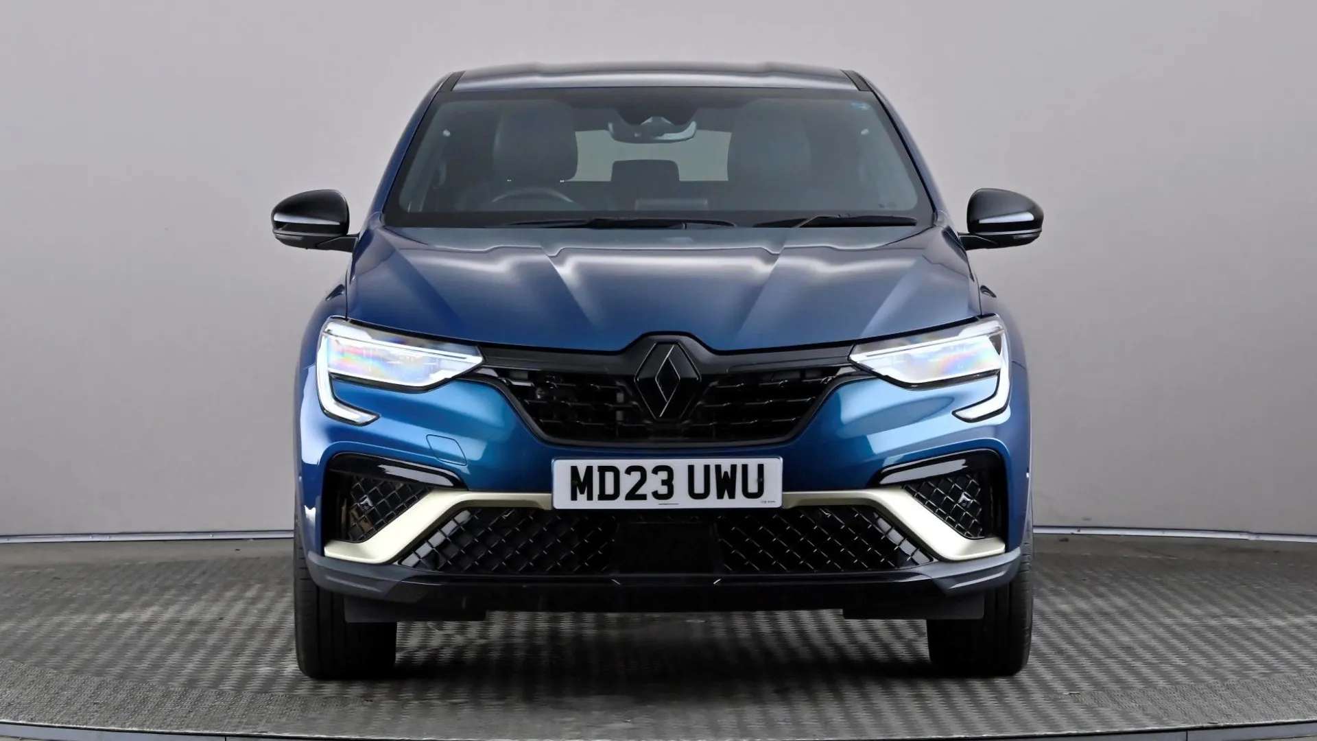 A 2023 RENAULT ARKANA 1.6 E-Tech full hybrid 145 Engineered Auto A 2023 RENAULT ARKANA 1.6 E-Tech full hybrid 145 Engineered Auto