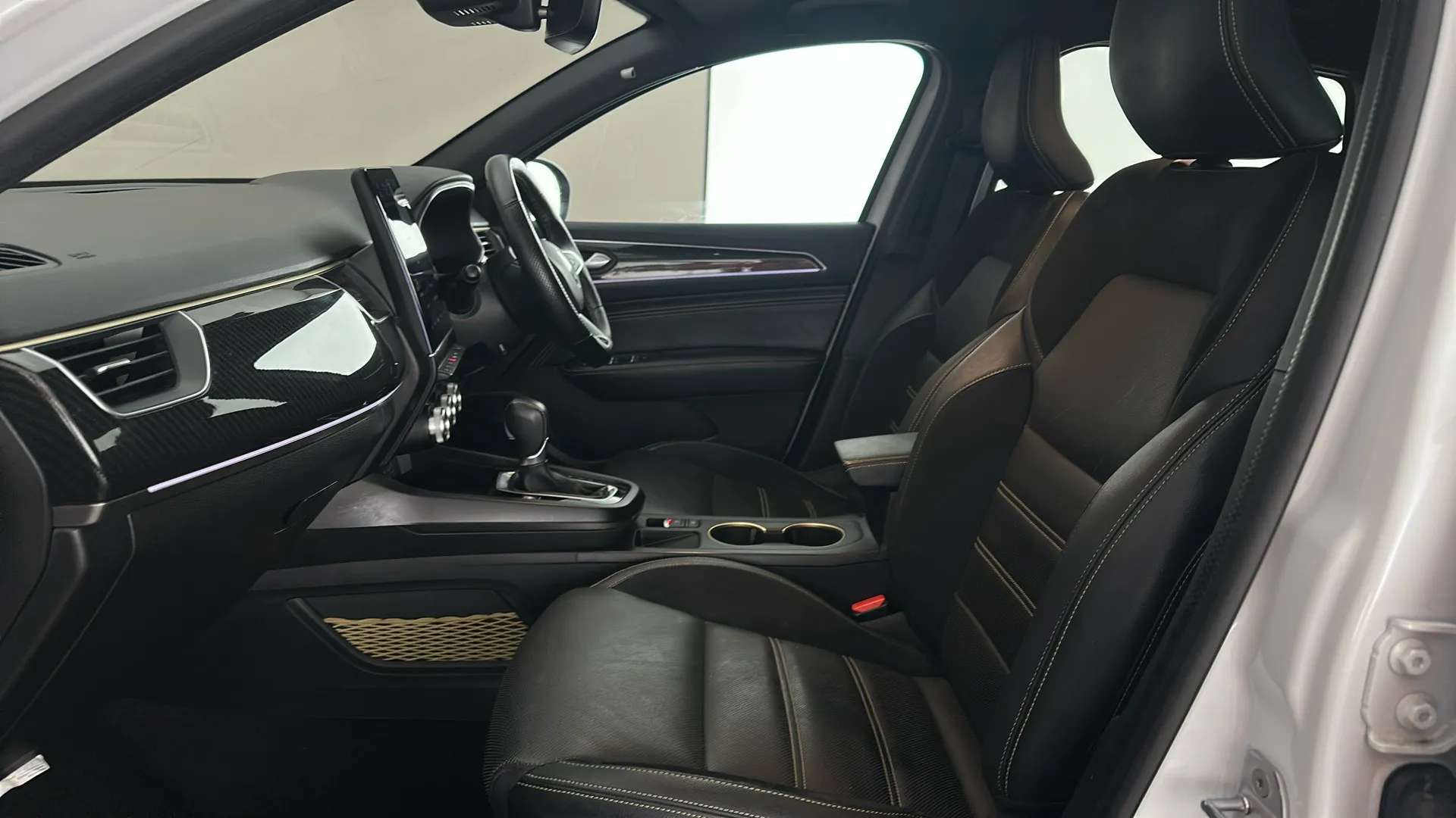2023 RENAULT ARKANA 2023 RENAULT ARKANA