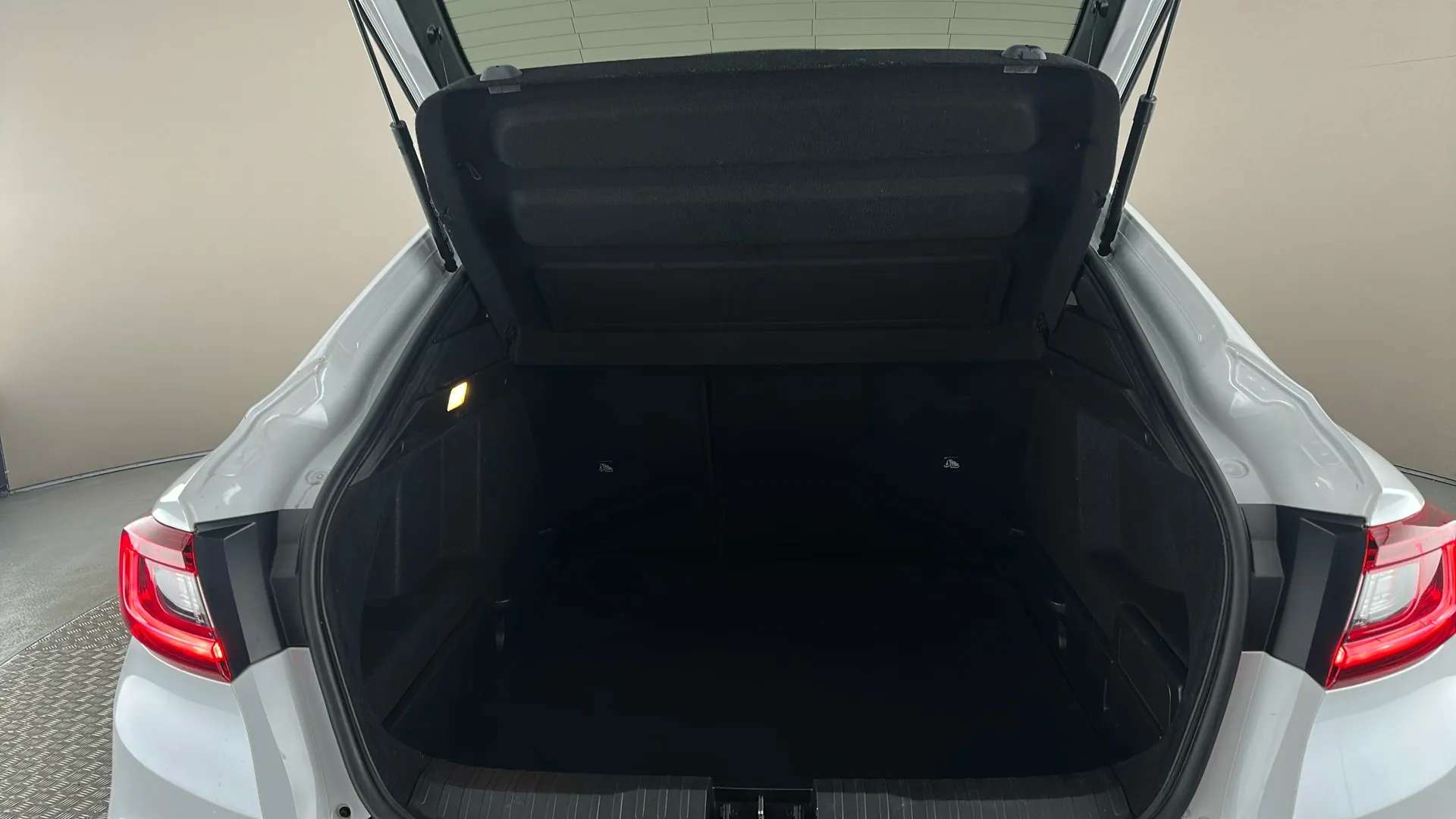 2023 RENAULT ARKANA 2023 RENAULT ARKANA