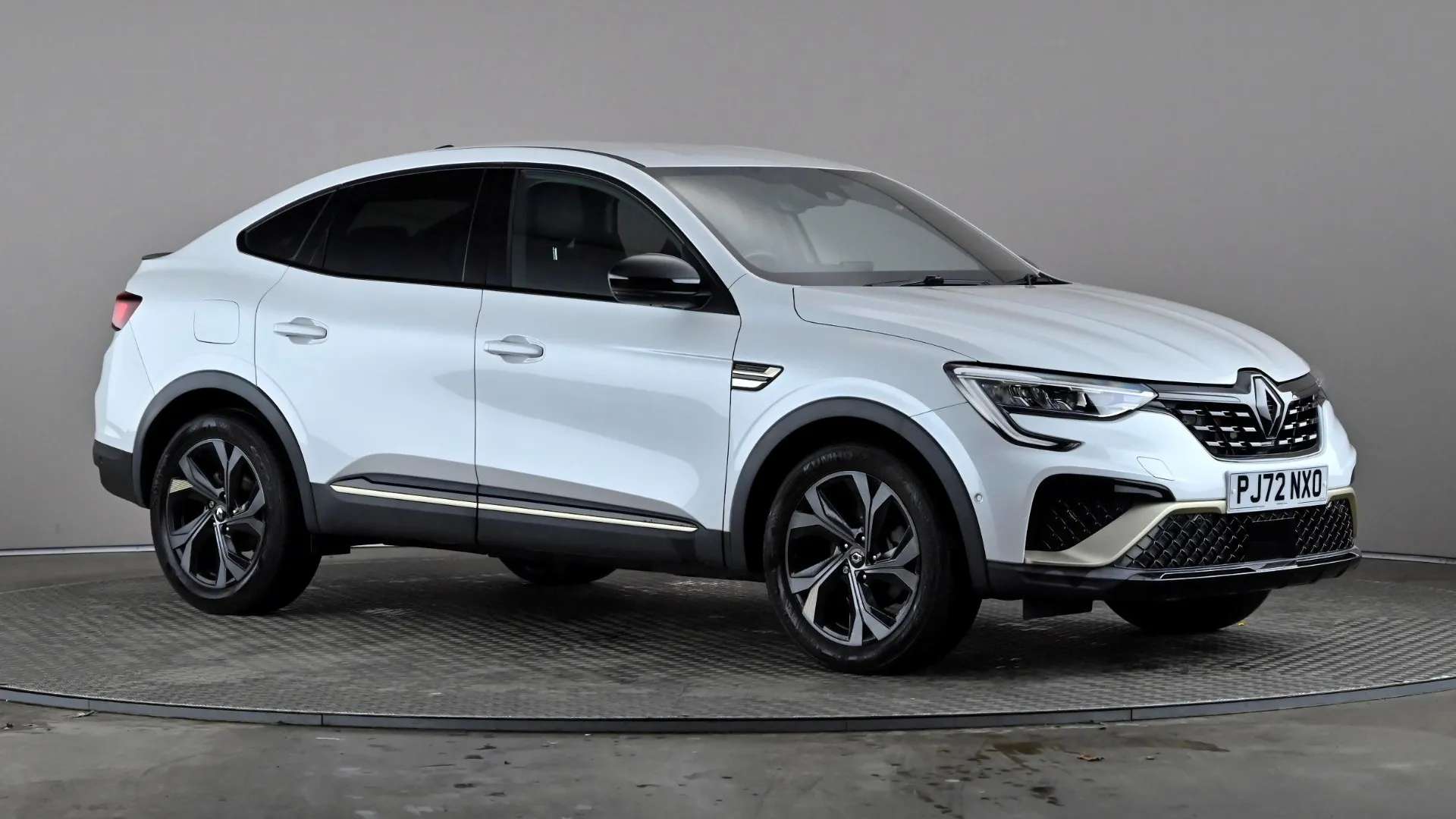 A 2023 RENAULT ARKANA 1.6 E-Tech full hybrid 145 Engineered Auto A 2023 RENAULT ARKANA 1.6 E-Tech full hybrid 145 Engineered Auto