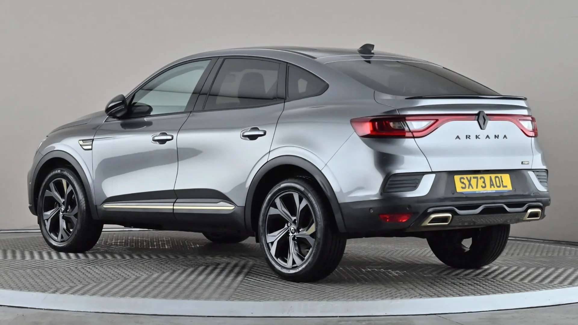 A 2023 RENAULT ARKANA 1.6 E-Tech full hybrid 145 Engineered Auto A 2023 RENAULT ARKANA 1.6 E-Tech full hybrid 145 Engineered Auto