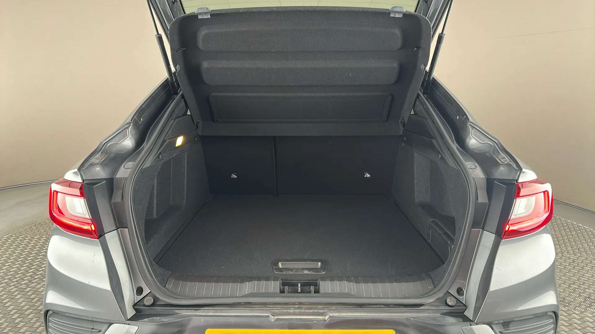 2023 RENAULT ARKANA 2023 RENAULT ARKANA