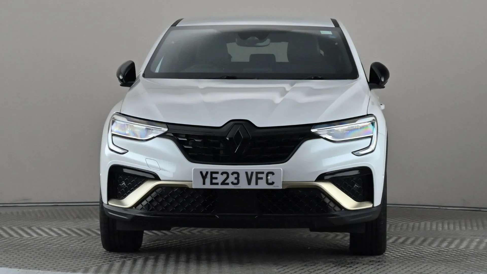 A 2023 RENAULT ARKANA 1.6 E-Tech full hybrid 145 Engineered Auto A 2023 RENAULT ARKANA 1.6 E-Tech full hybrid 145 Engineered Auto