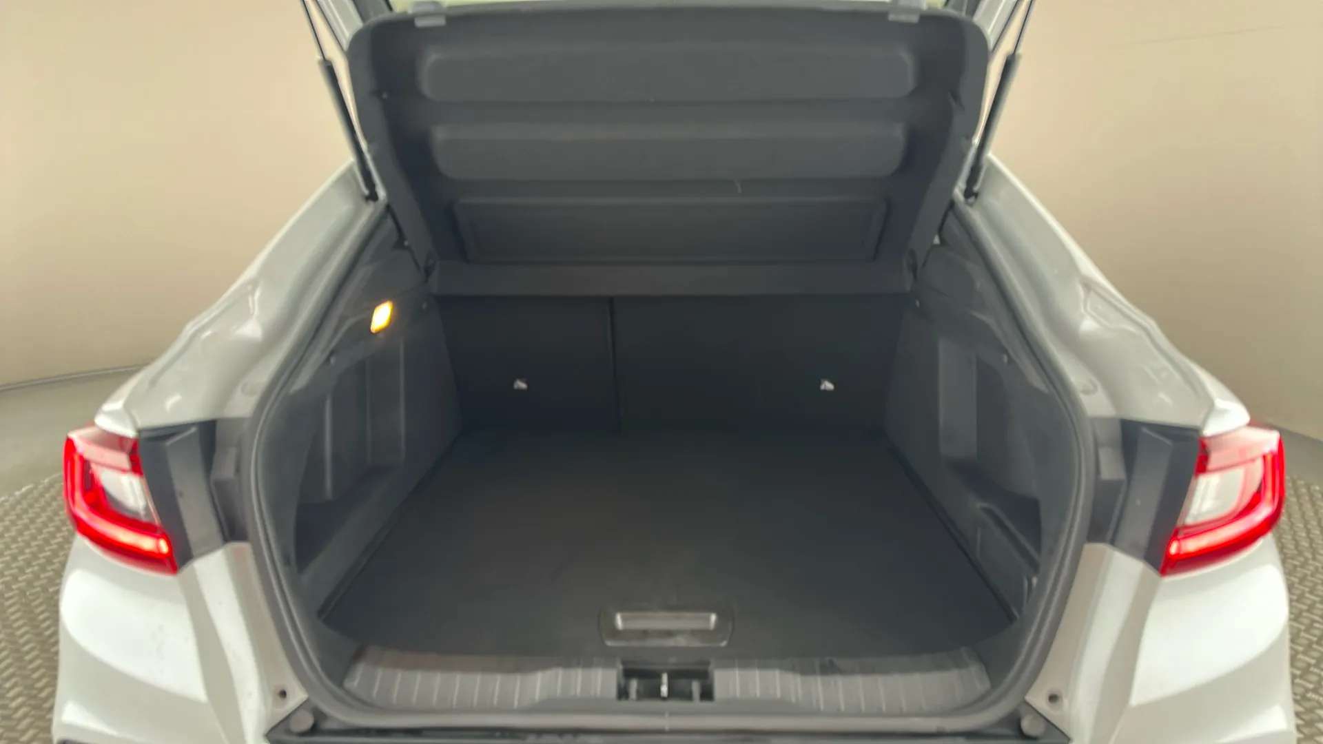 2023 RENAULT ARKANA 2023 RENAULT ARKANA