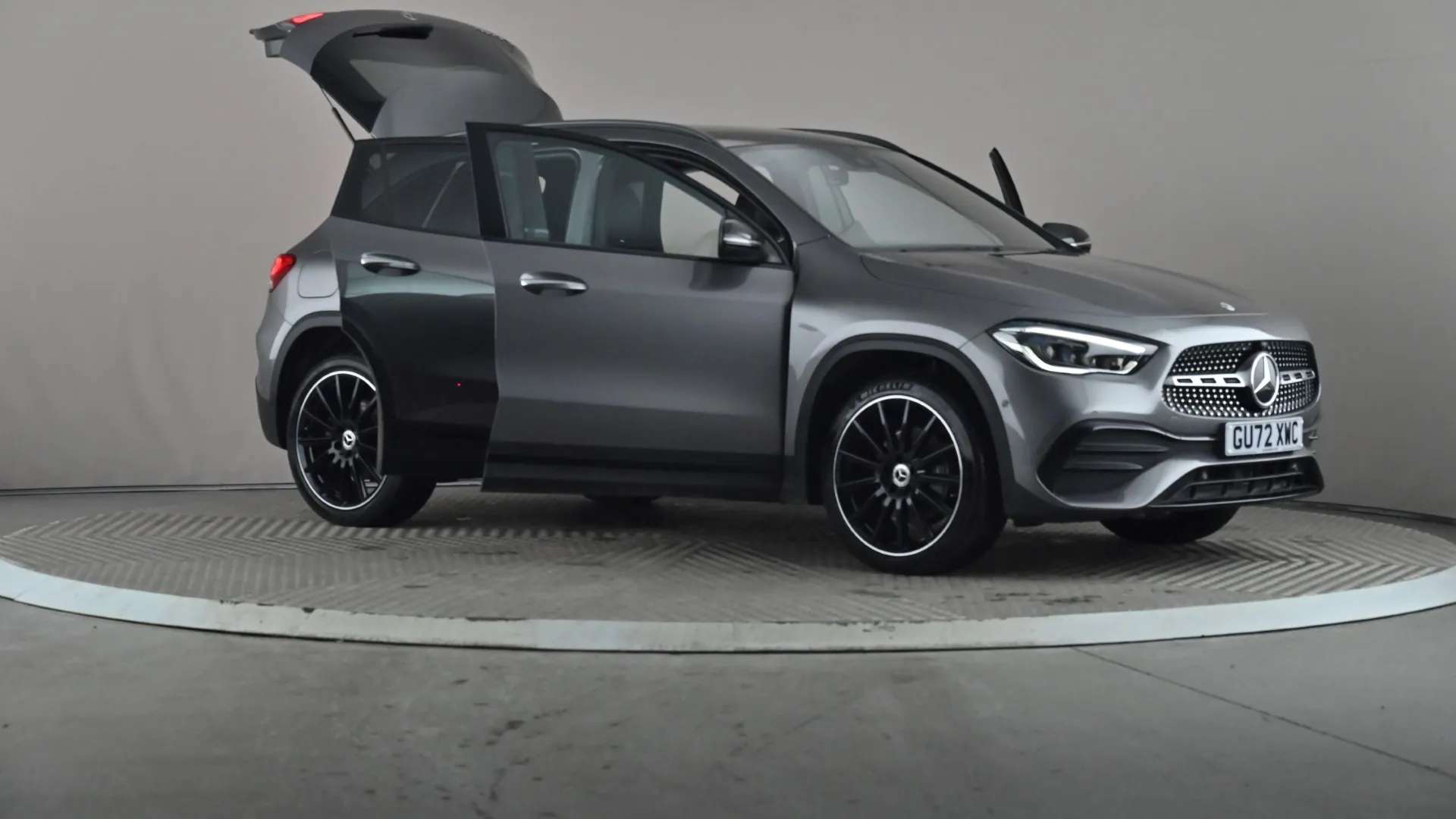 2022 MERCEDES-BENZ GLA 2022 MERCEDES-BENZ GLA
