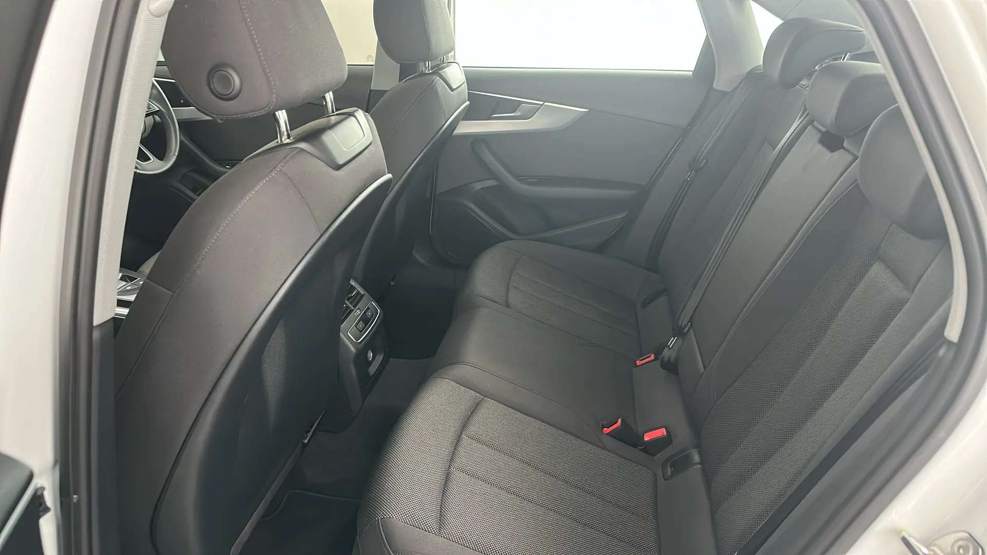 2022 AUDI A4 2022 AUDI A4