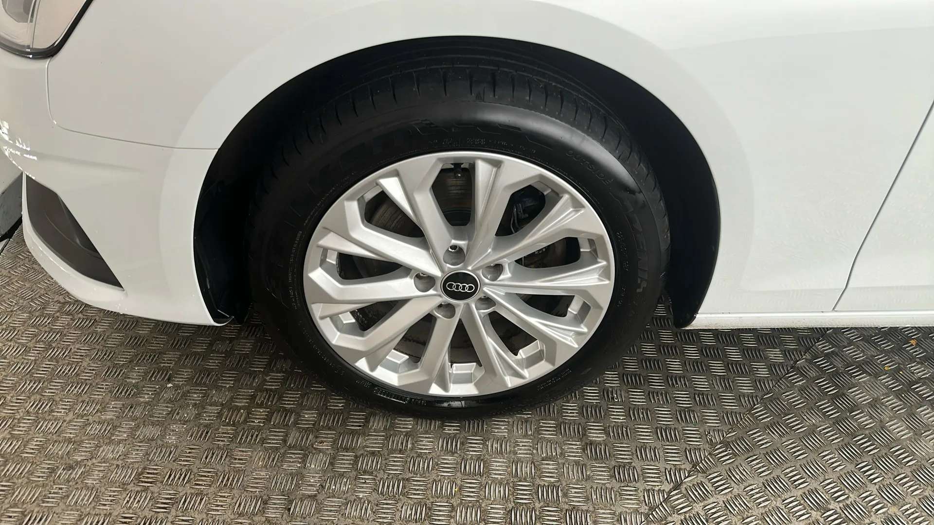 2022 AUDI A4 2022 AUDI A4