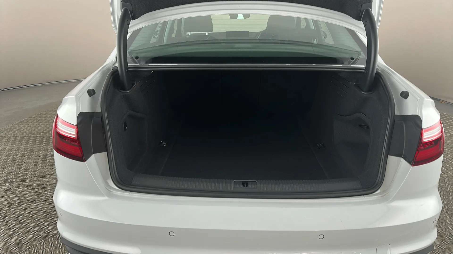 2022 AUDI A4 2022 AUDI A4