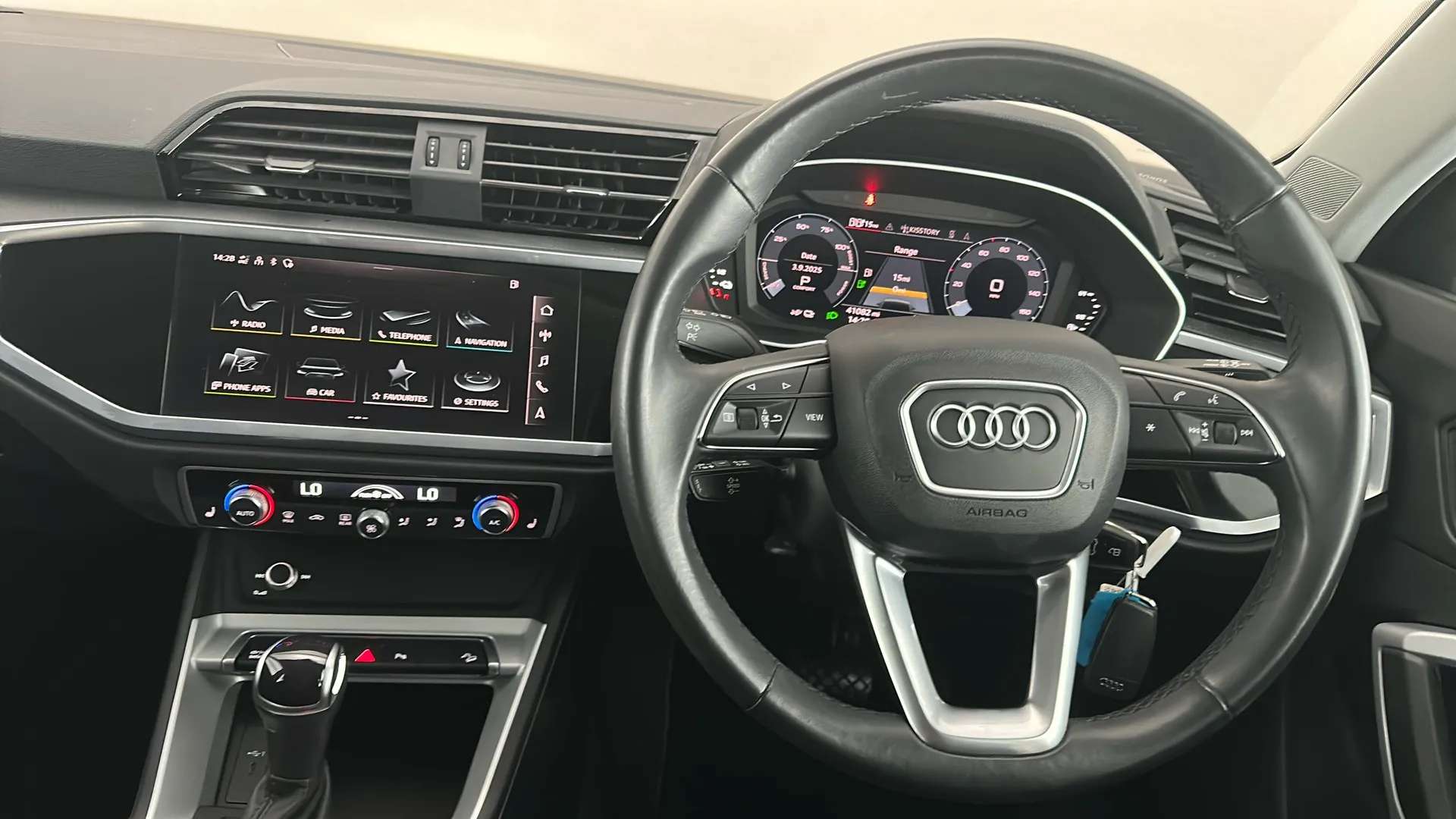 2022 AUDI Q3 2022 AUDI Q3