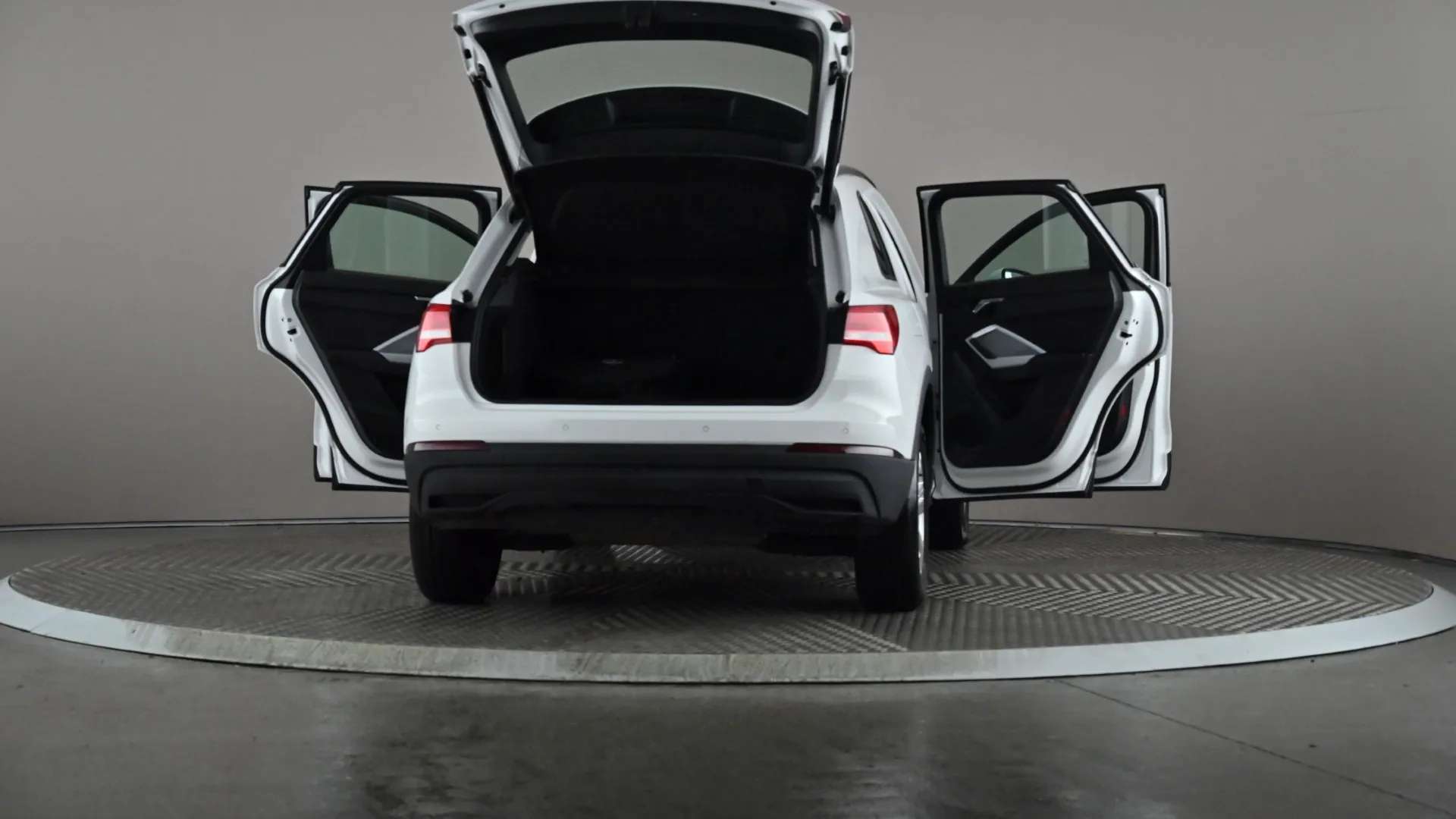 2022 AUDI Q3 2022 AUDI Q3