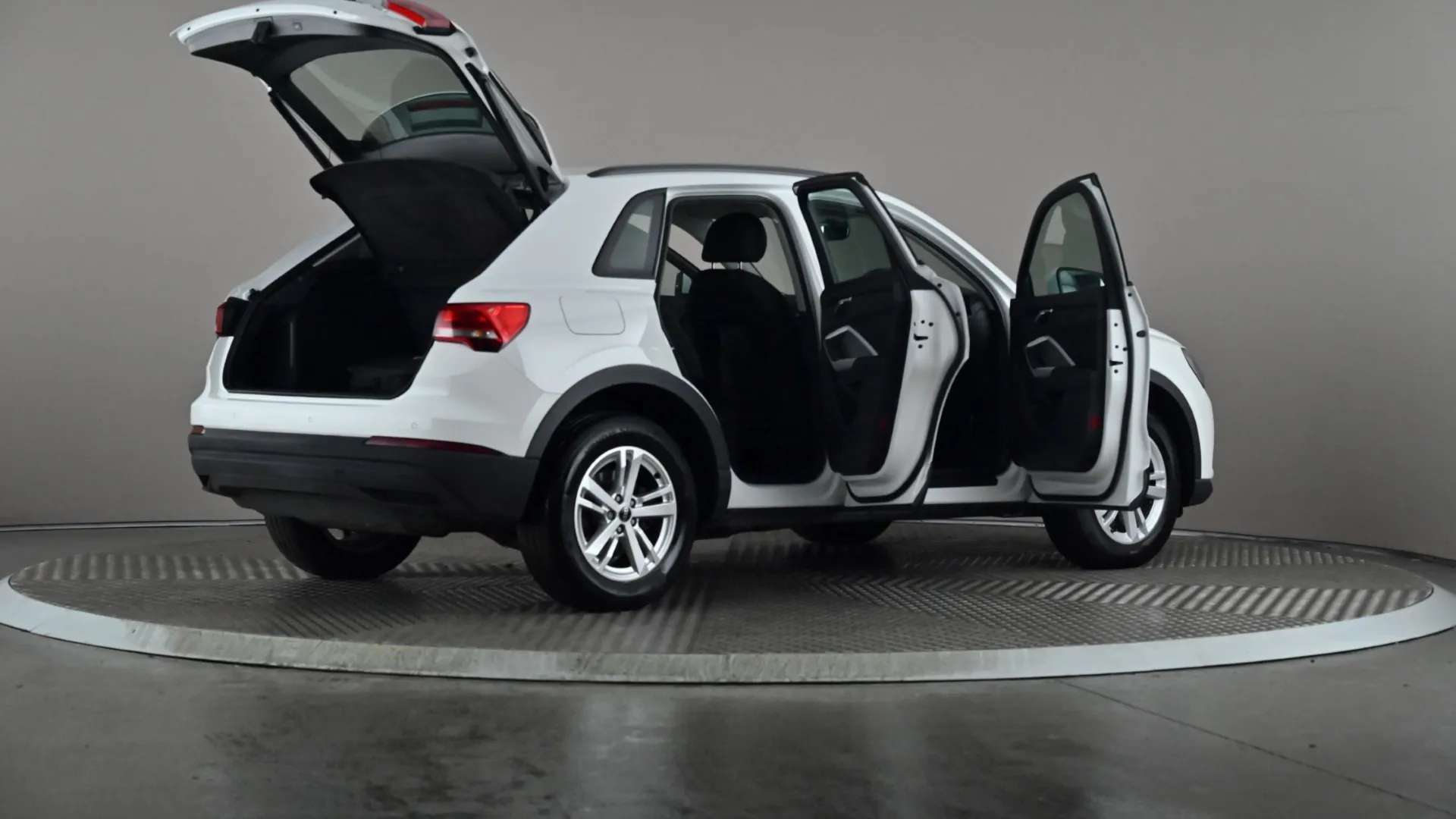 2022 AUDI Q3 2022 AUDI Q3