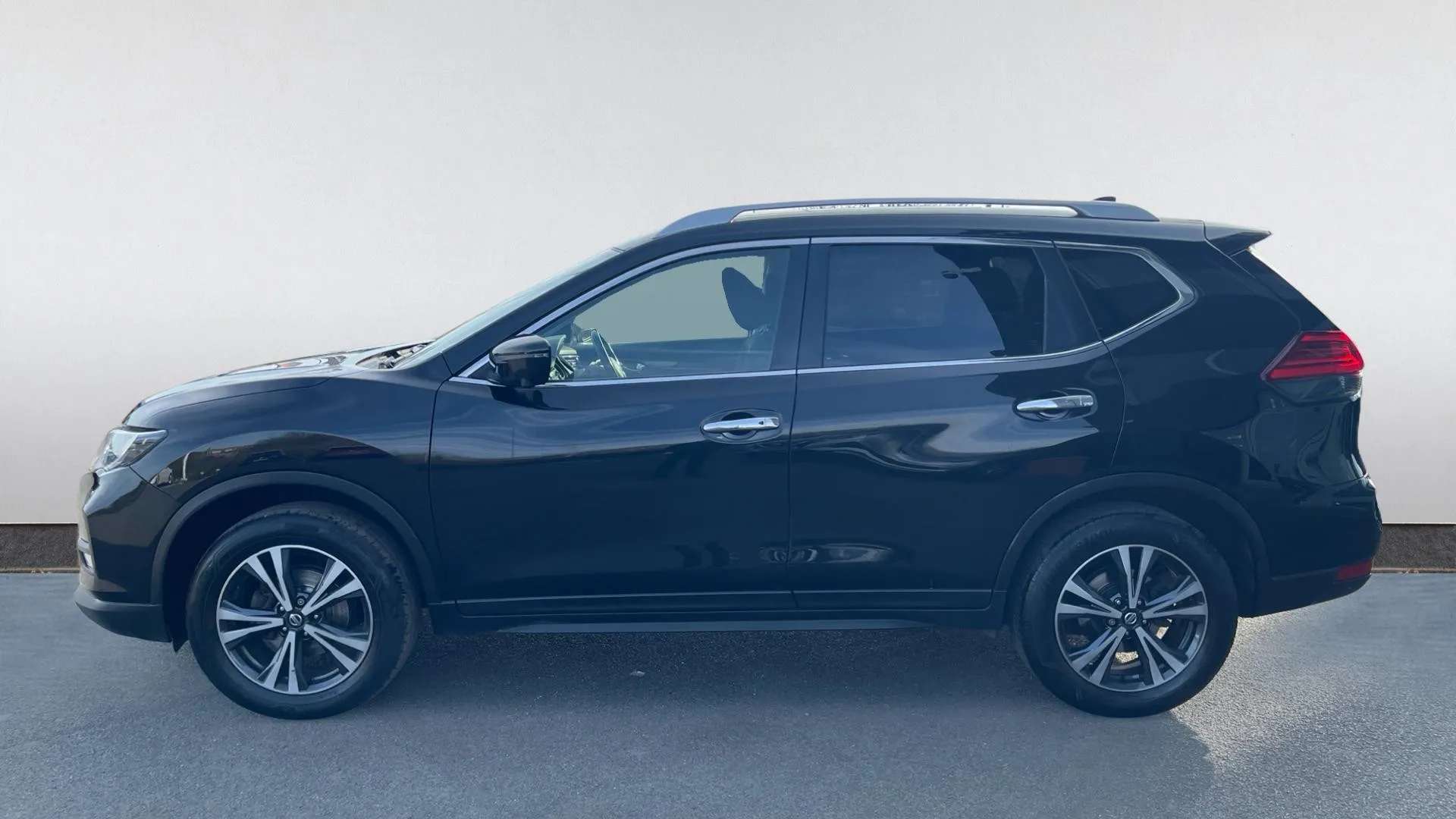A 2019 NISSAN X-TRAIL 1.3 DiG-T N-Connecta DCT A 2019 NISSAN X-TRAIL 1.3 DiG-T N-Connecta DCT