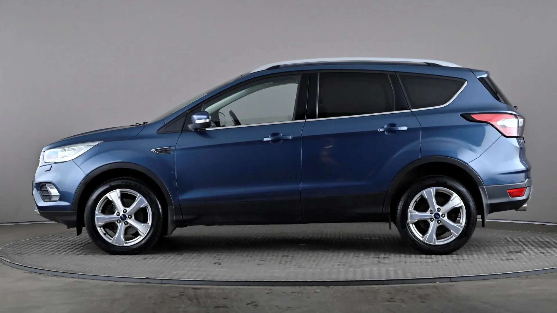 A 2018 FORD KUGA 2.0 TDCi Titanium X Auto 2WD A 2018 FORD KUGA 2.0 TDCi Titanium X Auto 2WD