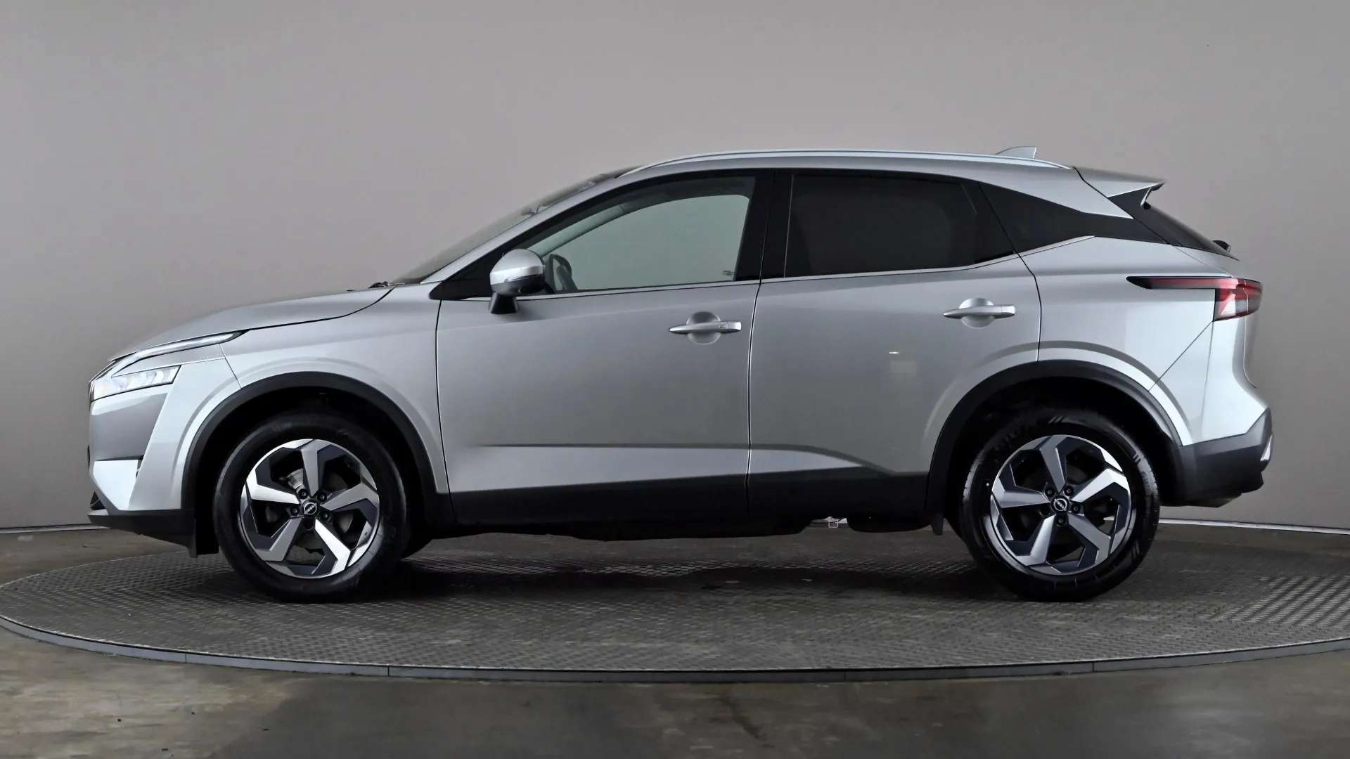A 2024 NISSAN QASHQAI 1.3 DiG-T MH 158 N-Connecta Xtronic A 2024 NISSAN QASHQAI 1.3 DiG-T MH 158 N-Connecta Xtronic