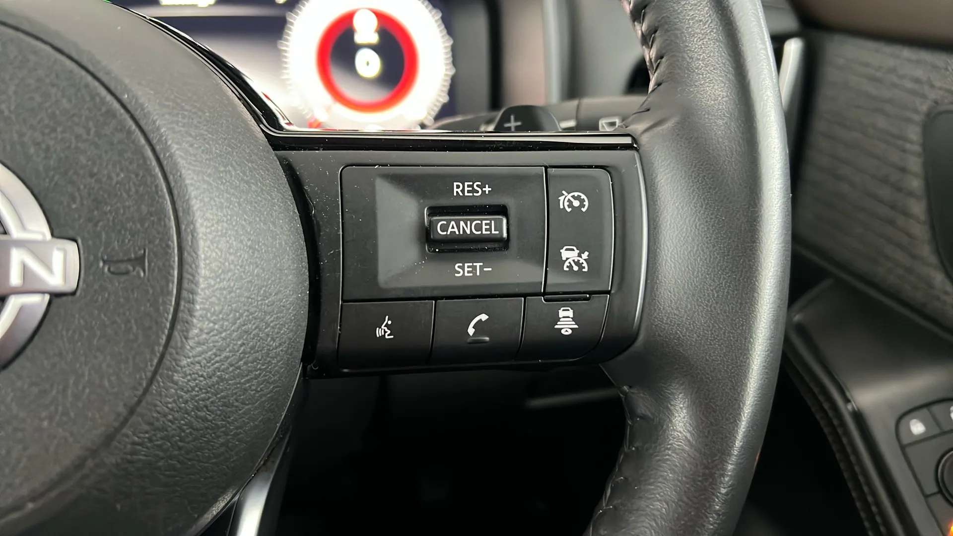 2024 NISSAN X-TRAIL 2024 NISSAN X-TRAIL