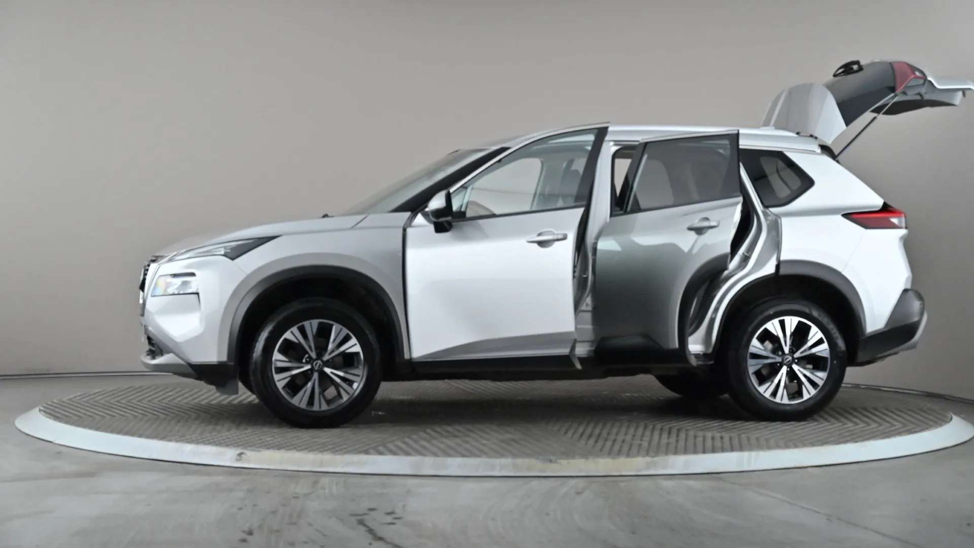 2024 NISSAN X-TRAIL 2024 NISSAN X-TRAIL