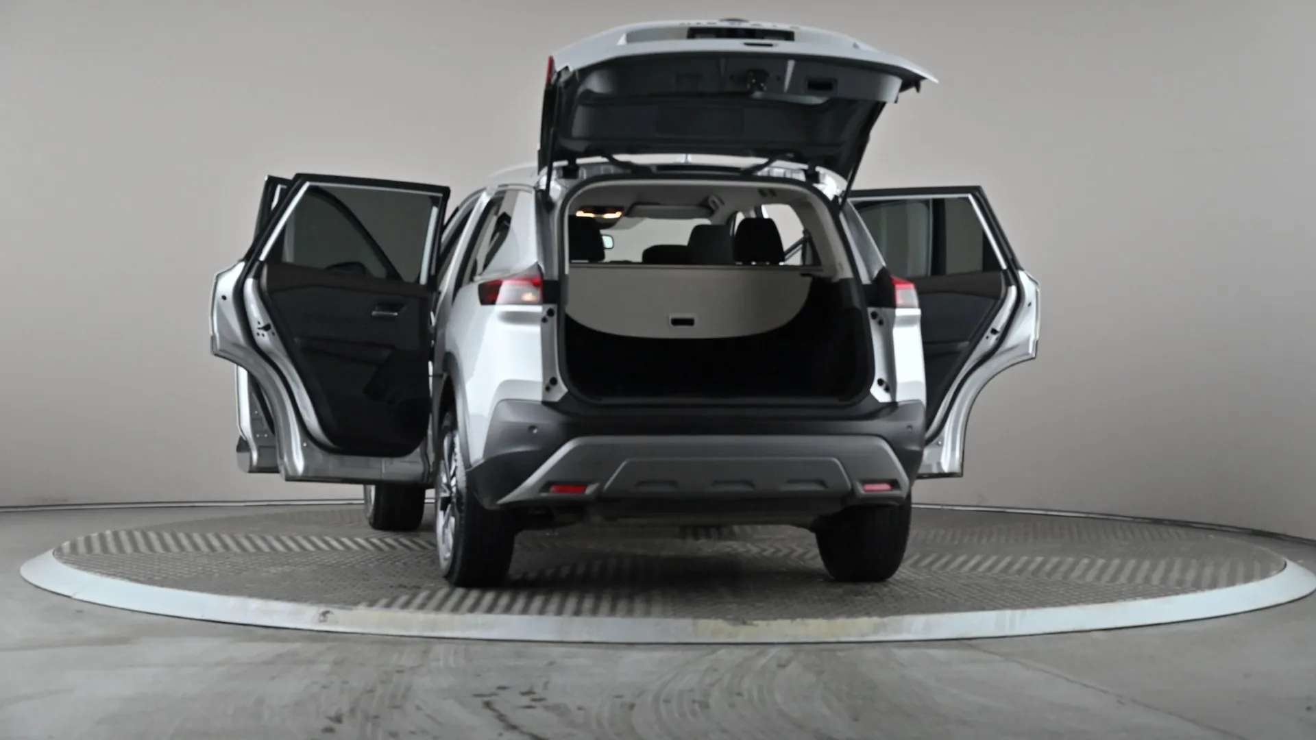 2024 NISSAN X-TRAIL 2024 NISSAN X-TRAIL