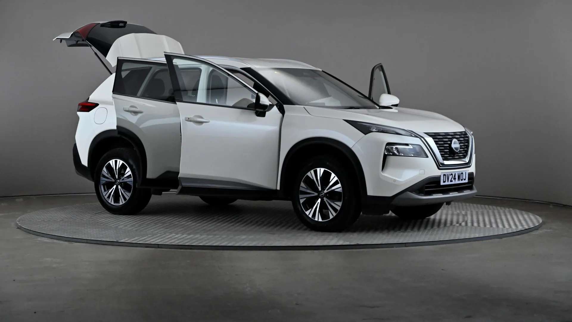 2024 NISSAN X-TRAIL 2024 NISSAN X-TRAIL