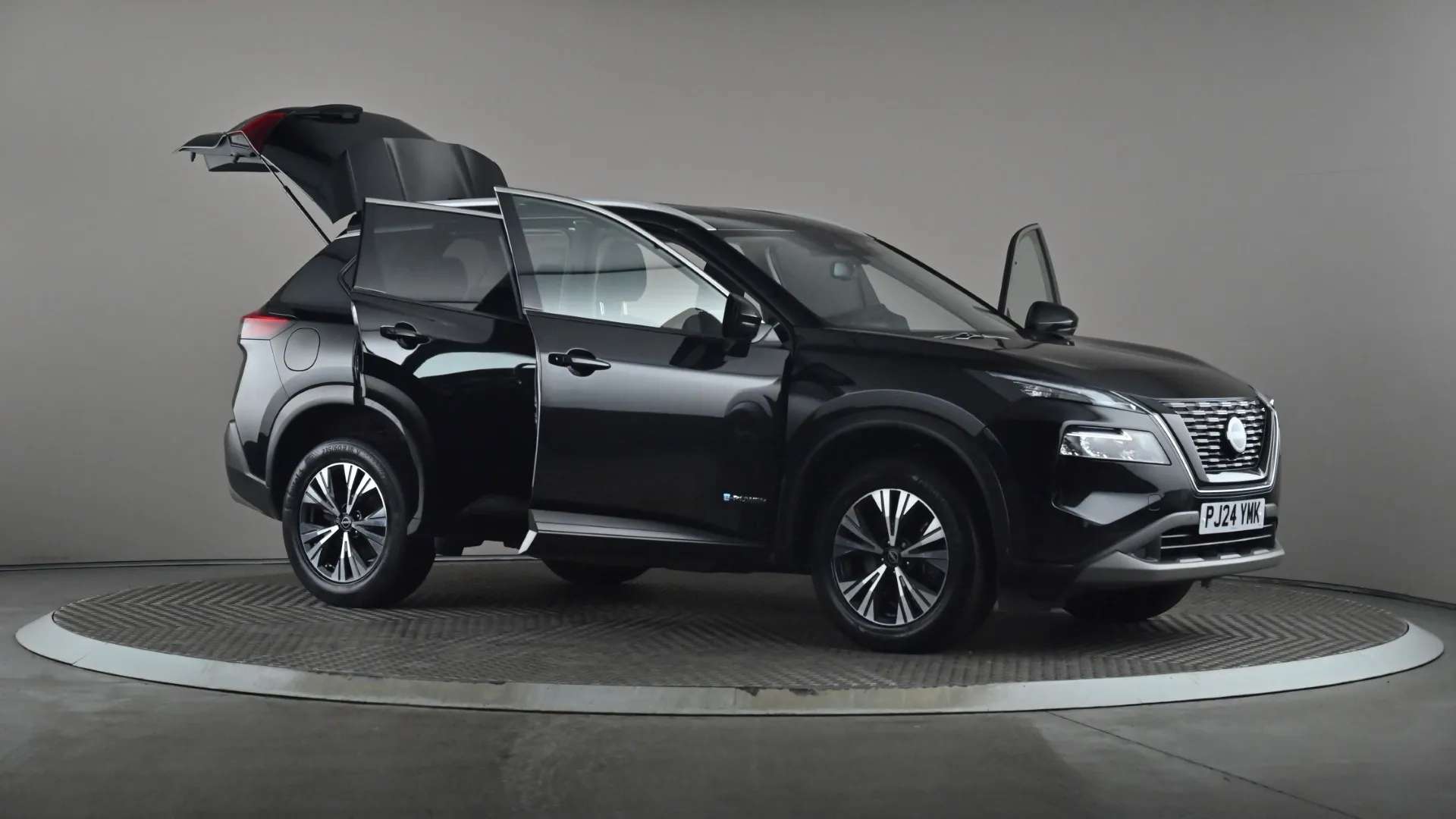 2024 NISSAN X-TRAIL 2024 NISSAN X-TRAIL