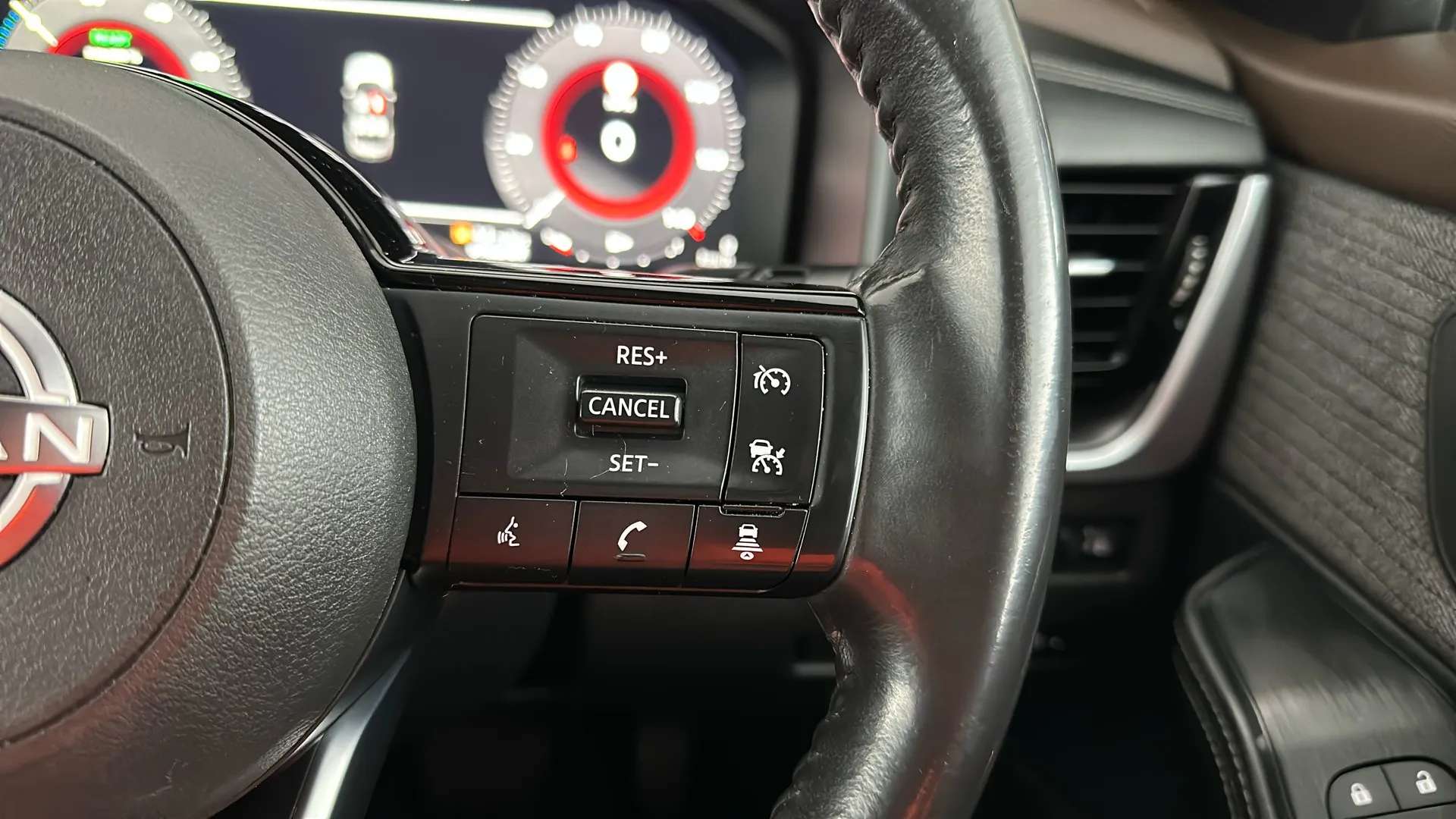 2024 NISSAN X-TRAIL 2024 NISSAN X-TRAIL